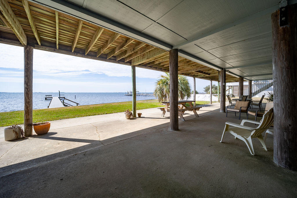 5539 Soundside Drive Gulf Breeze FL 32563