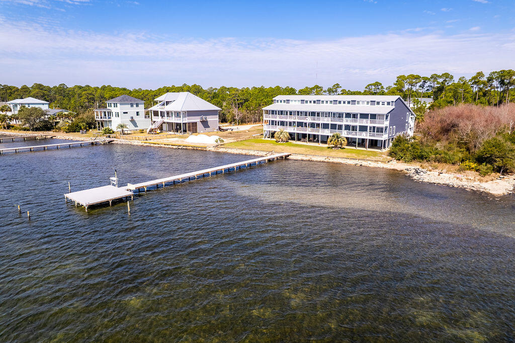 5539 Soundside Drive Gulf Breeze FL 32563