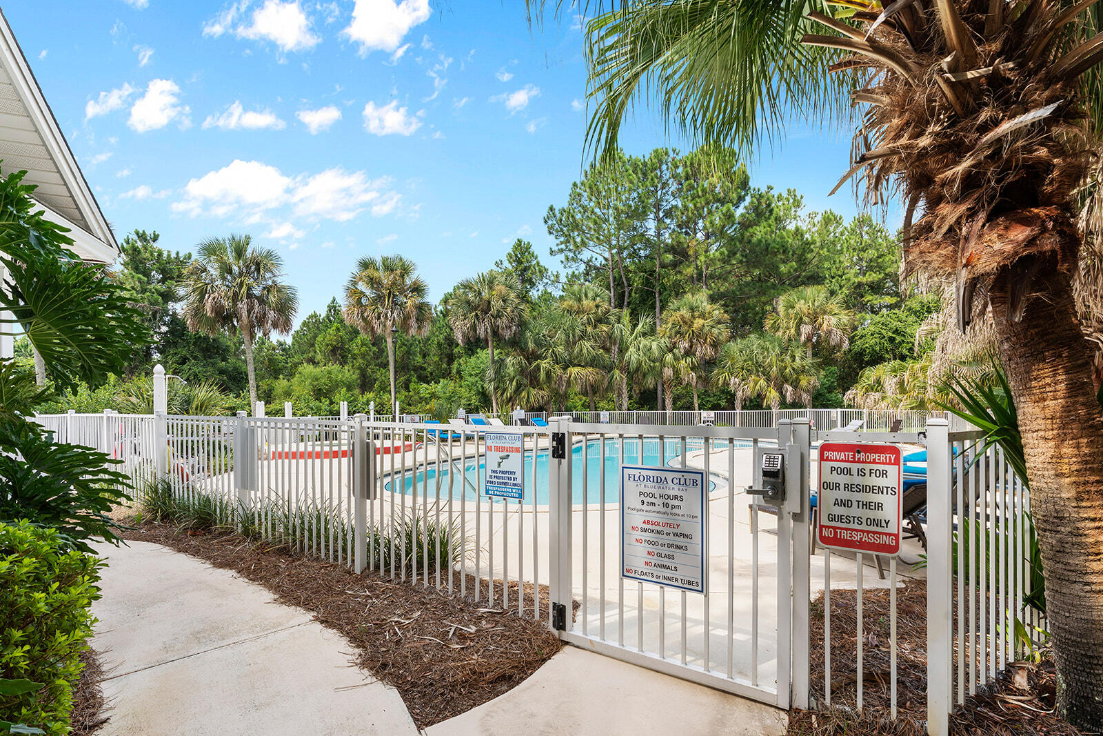 4270 Calinda Lane Niceville FL 32578