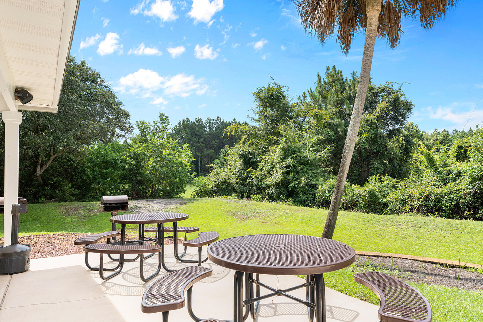 4270 Calinda Lane Niceville FL 32578