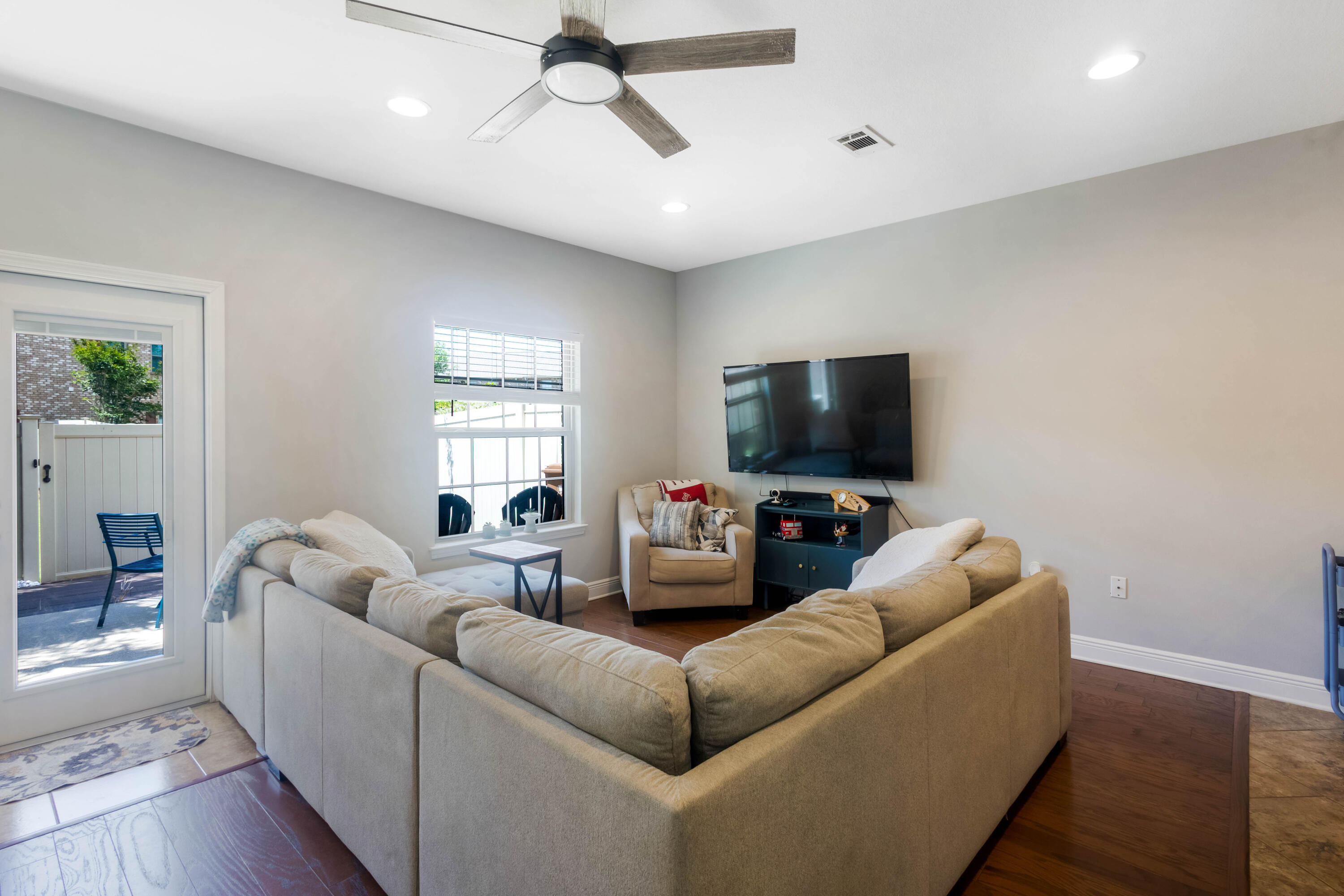 2109 Wilsons Plover Circle Navarre FL 32566
