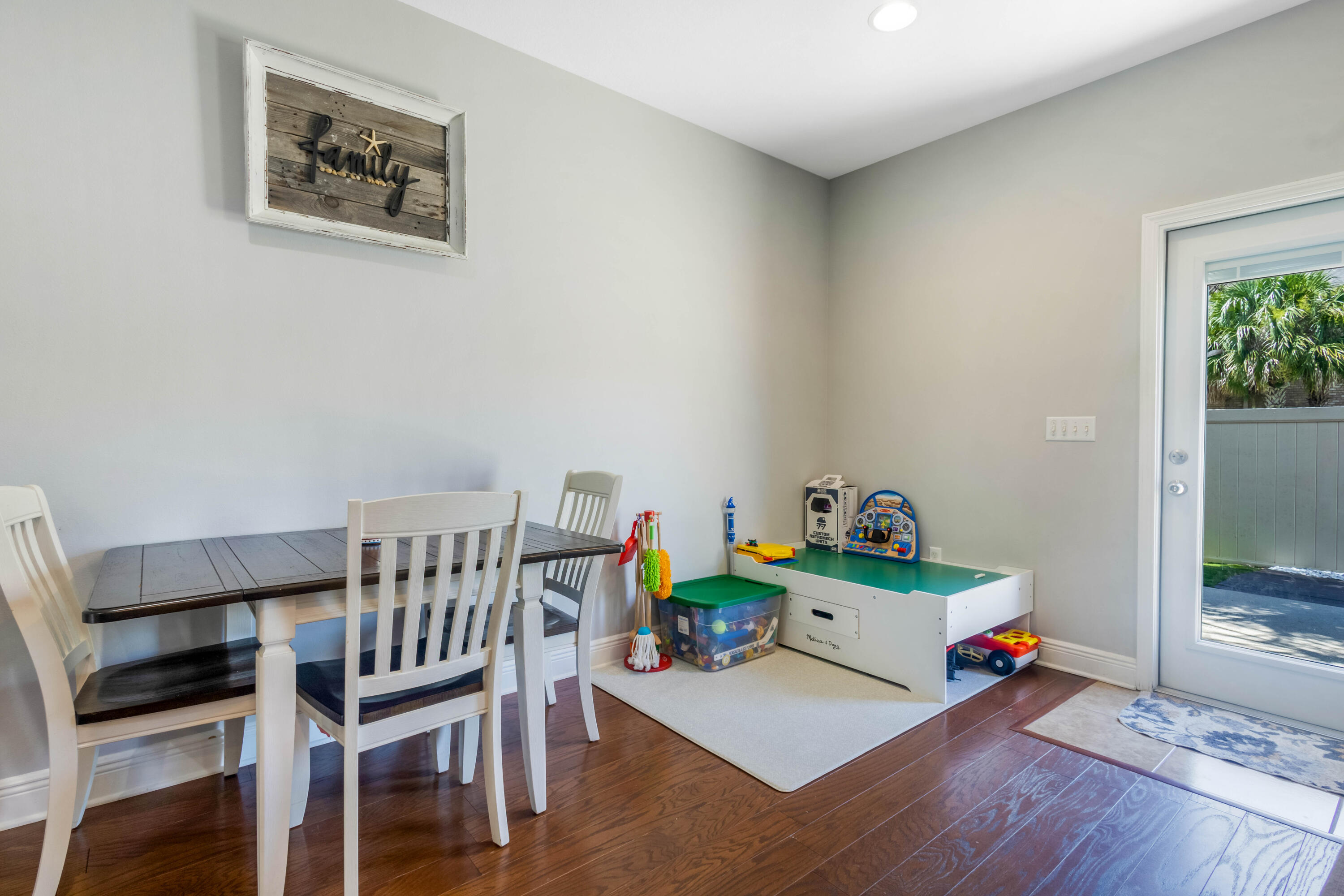 2109 Wilsons Plover Circle Navarre FL 32566