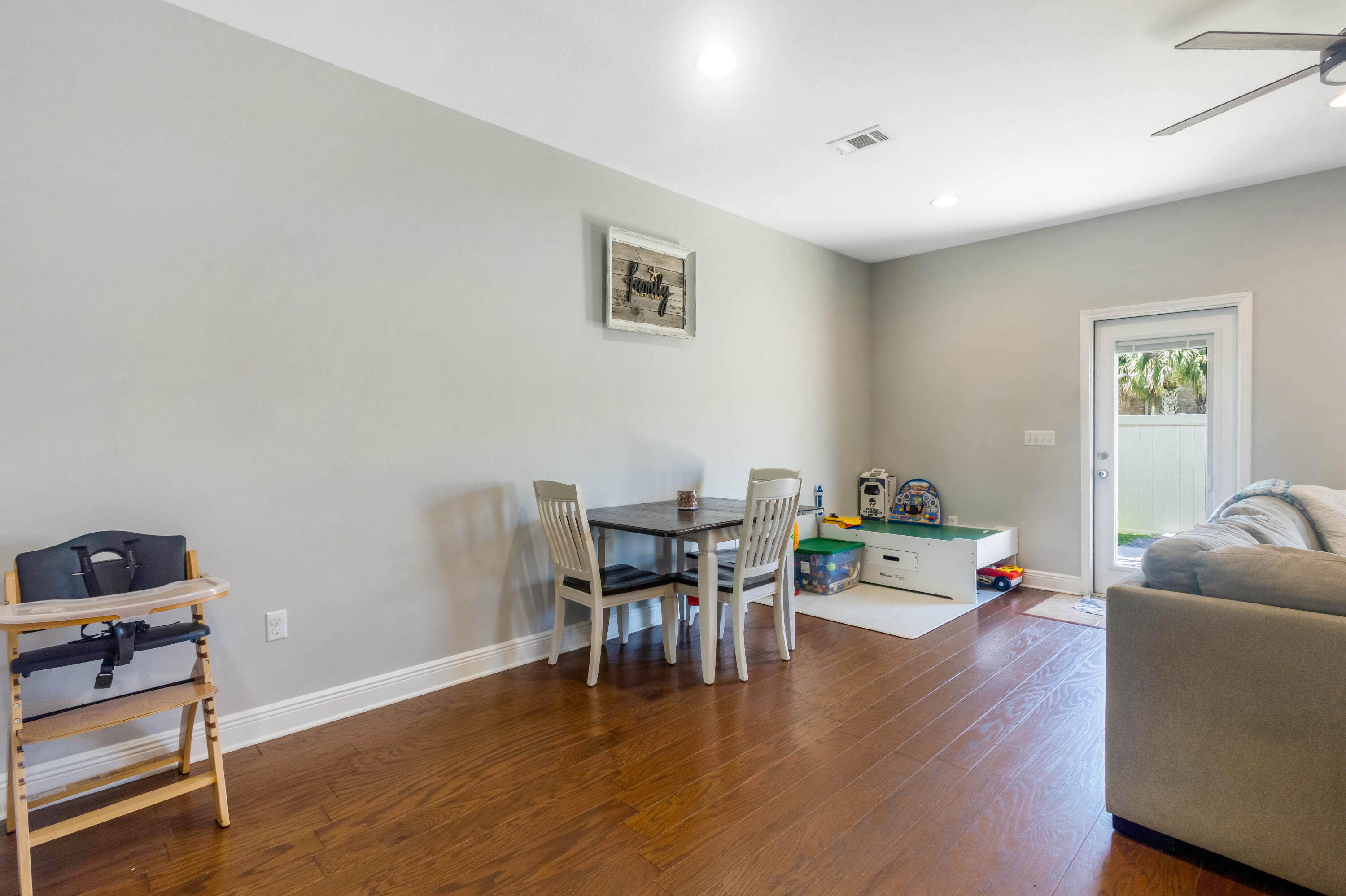 2109 Wilsons Plover Circle Navarre FL 32566