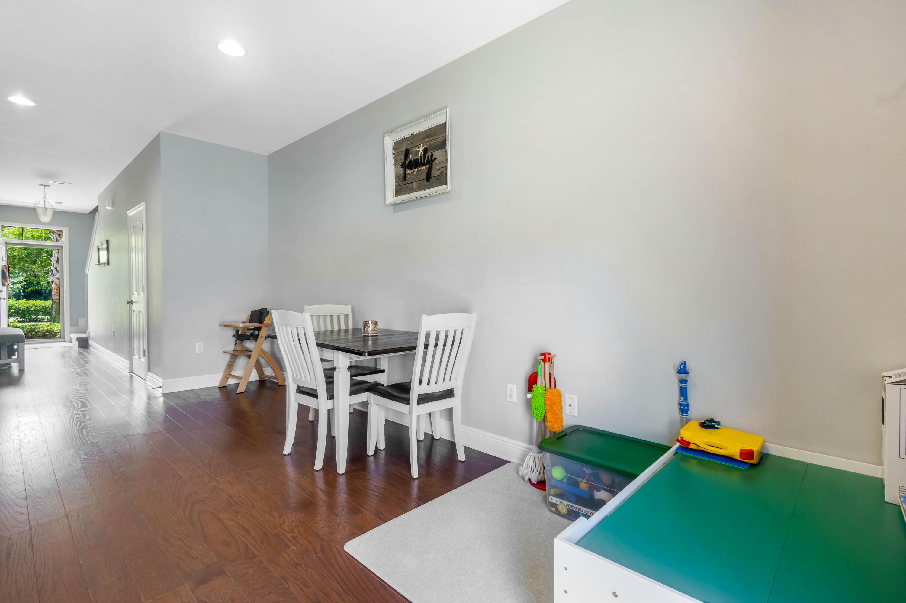 2109 Wilsons Plover Circle Navarre FL 32566