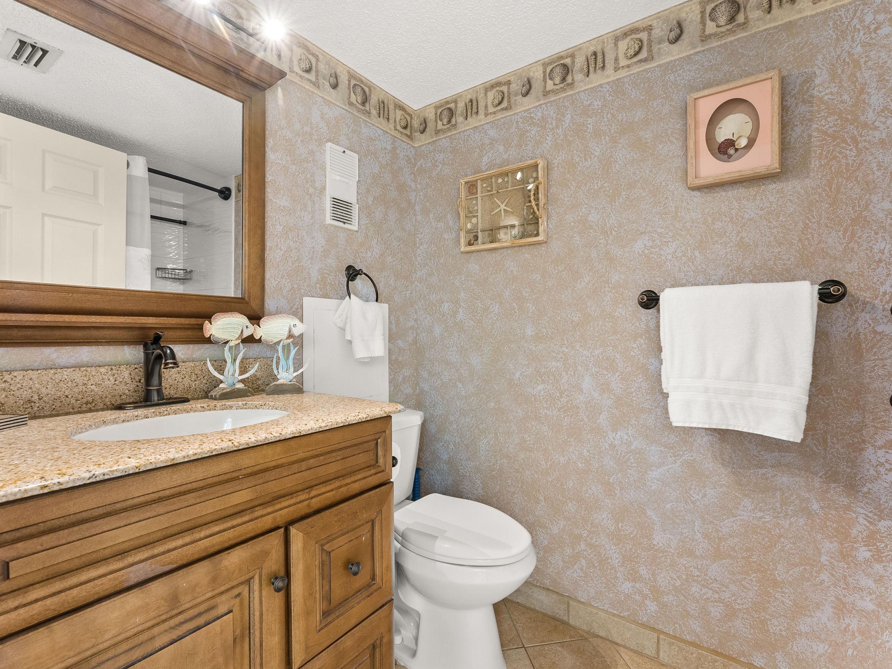 6213 Thomas Drive Panama City Beach FL 32408