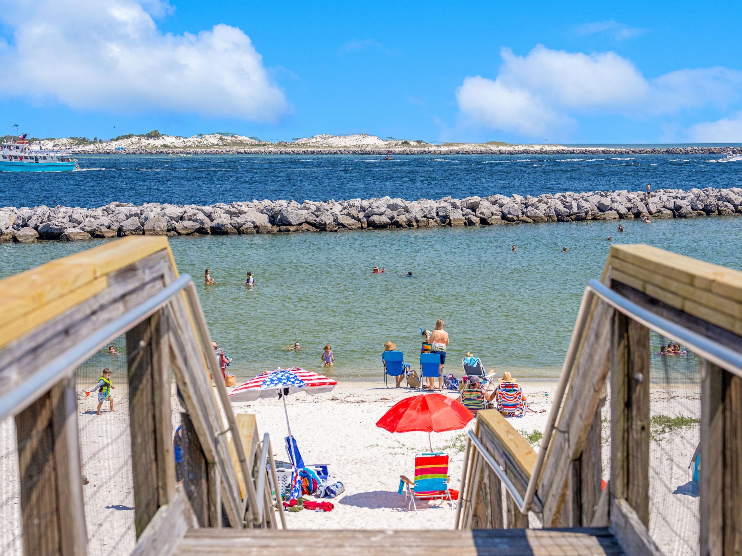 6213 Thomas Drive Panama City Beach FL 32408