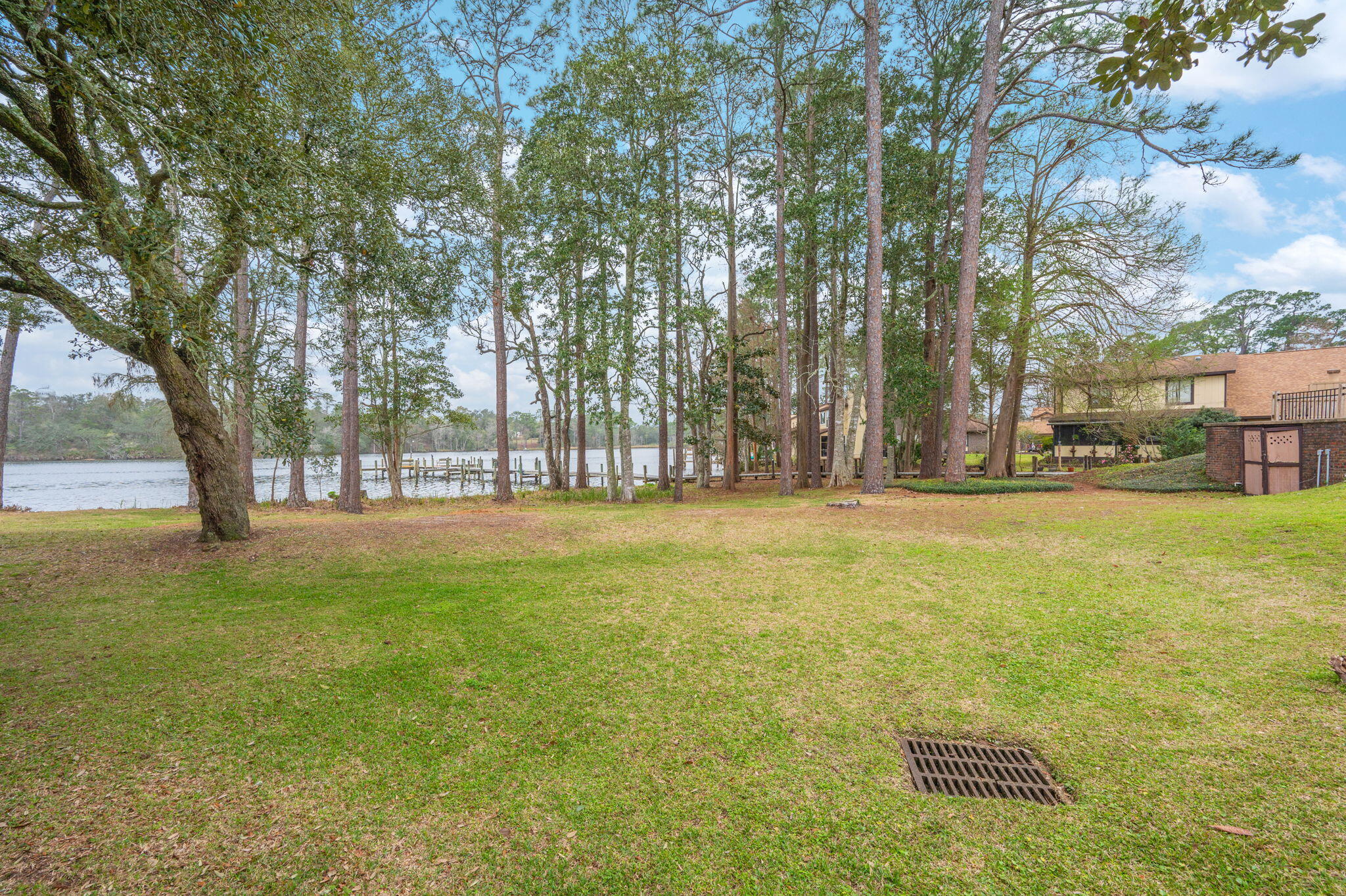 39 Hidden Cove Circle Valparaiso FL 32580