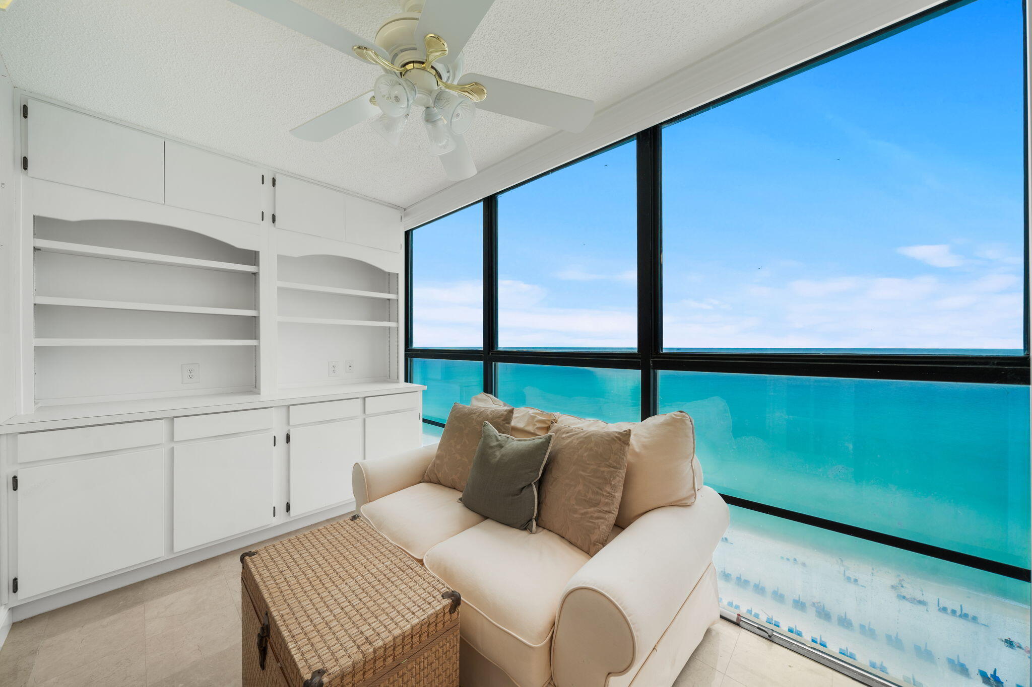 5801 Thomas Drive Panama City Beach FL 32408