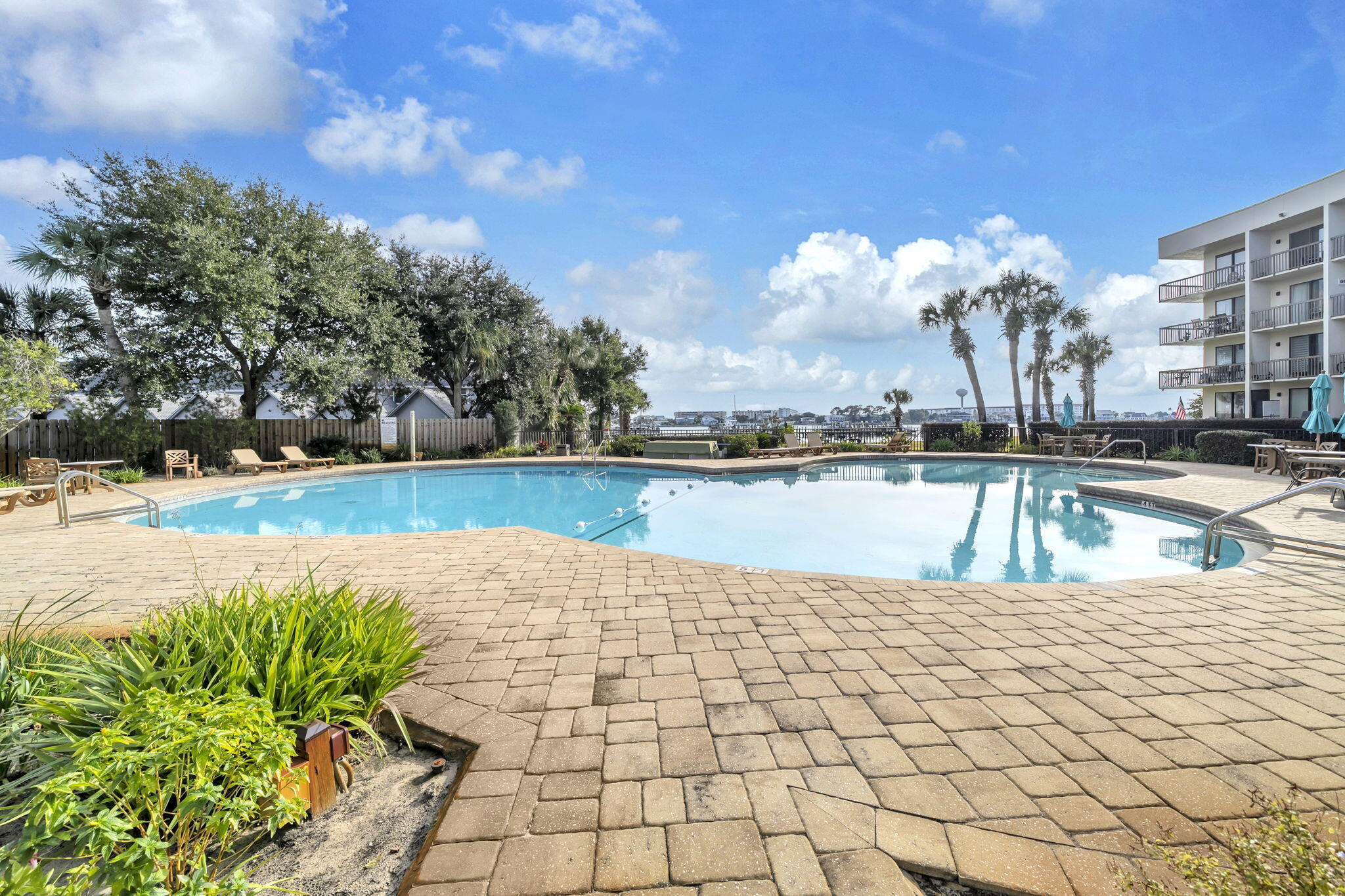 214 SW Miracle Strip Parkway Fort Walton Beach FL 32548