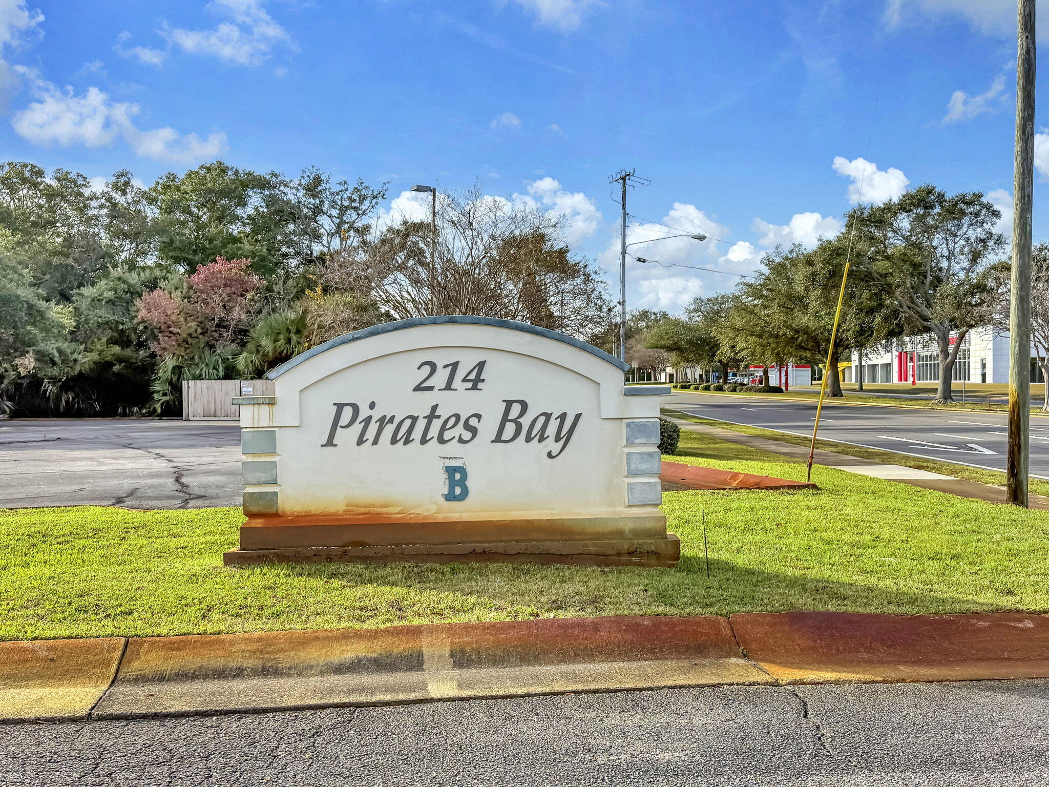 214 SW Miracle Strip Parkway Fort Walton Beach FL 32548