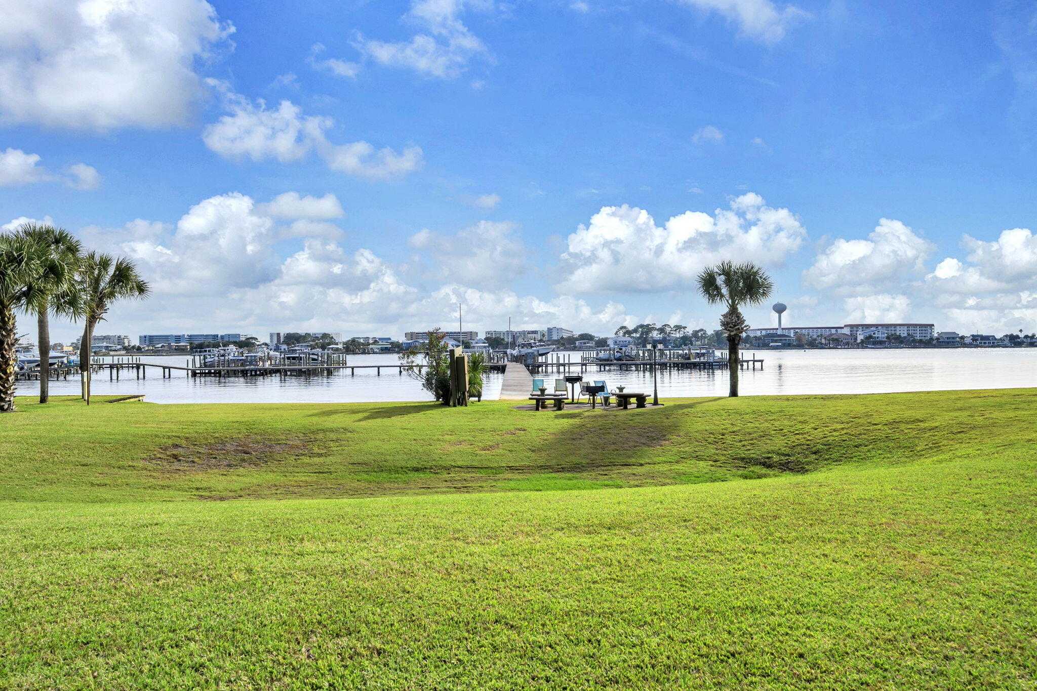 214 SW Miracle Strip Parkway Fort Walton Beach FL 32548