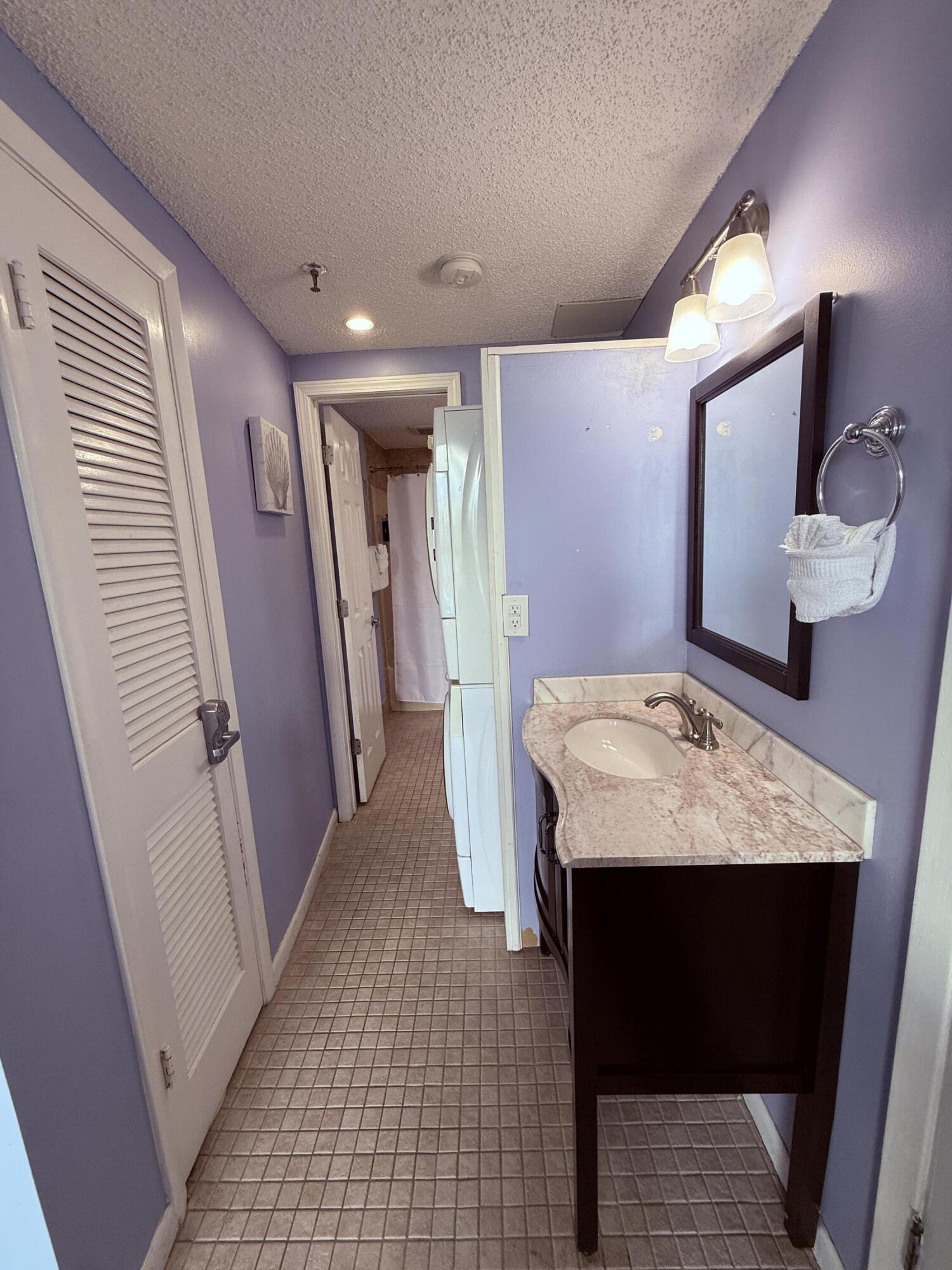 214 SW Miracle Strip Parkway Fort Walton Beach FL 32548