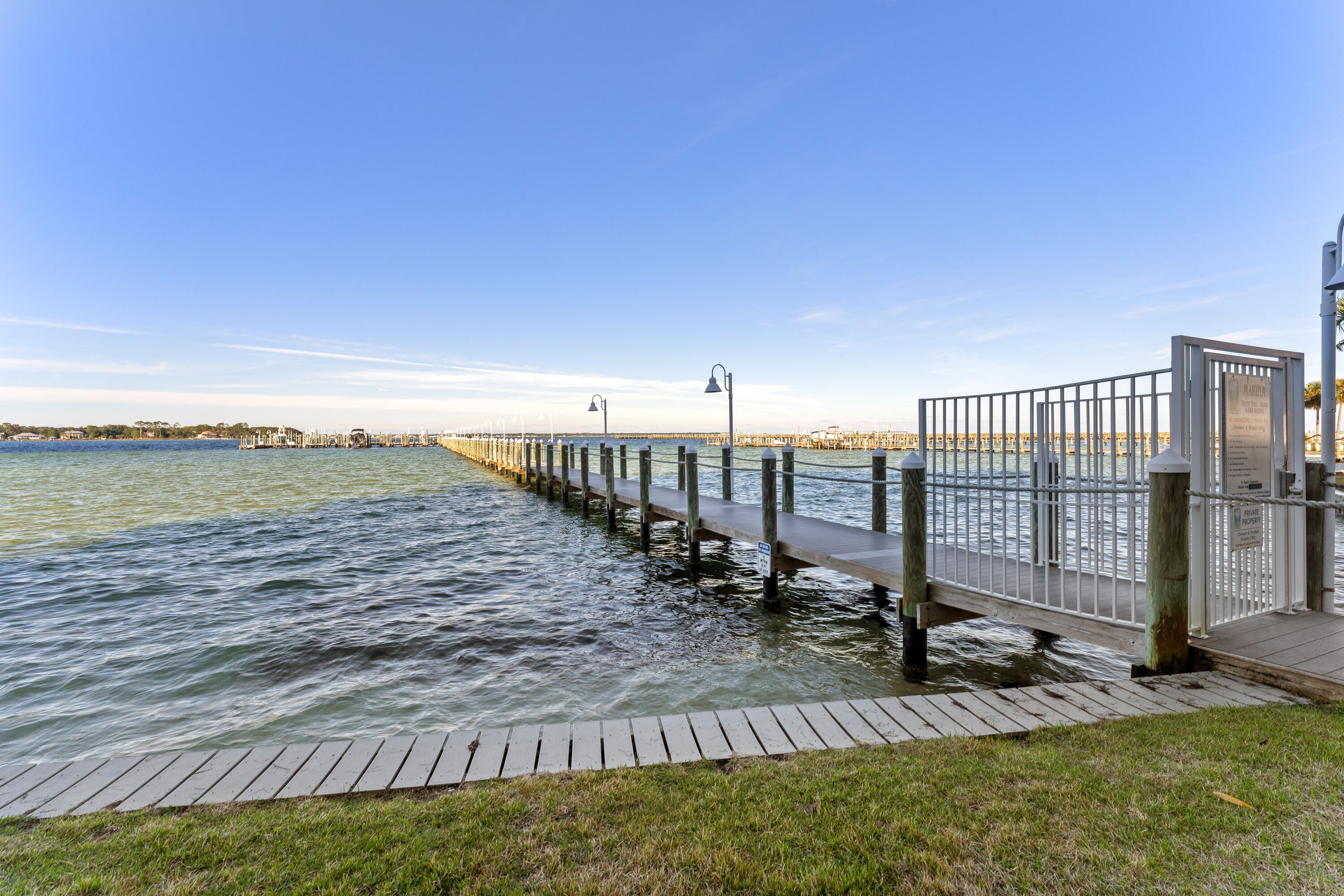 1328 SE Miracle Strip Parkway Fort Walton Beach FL 32548