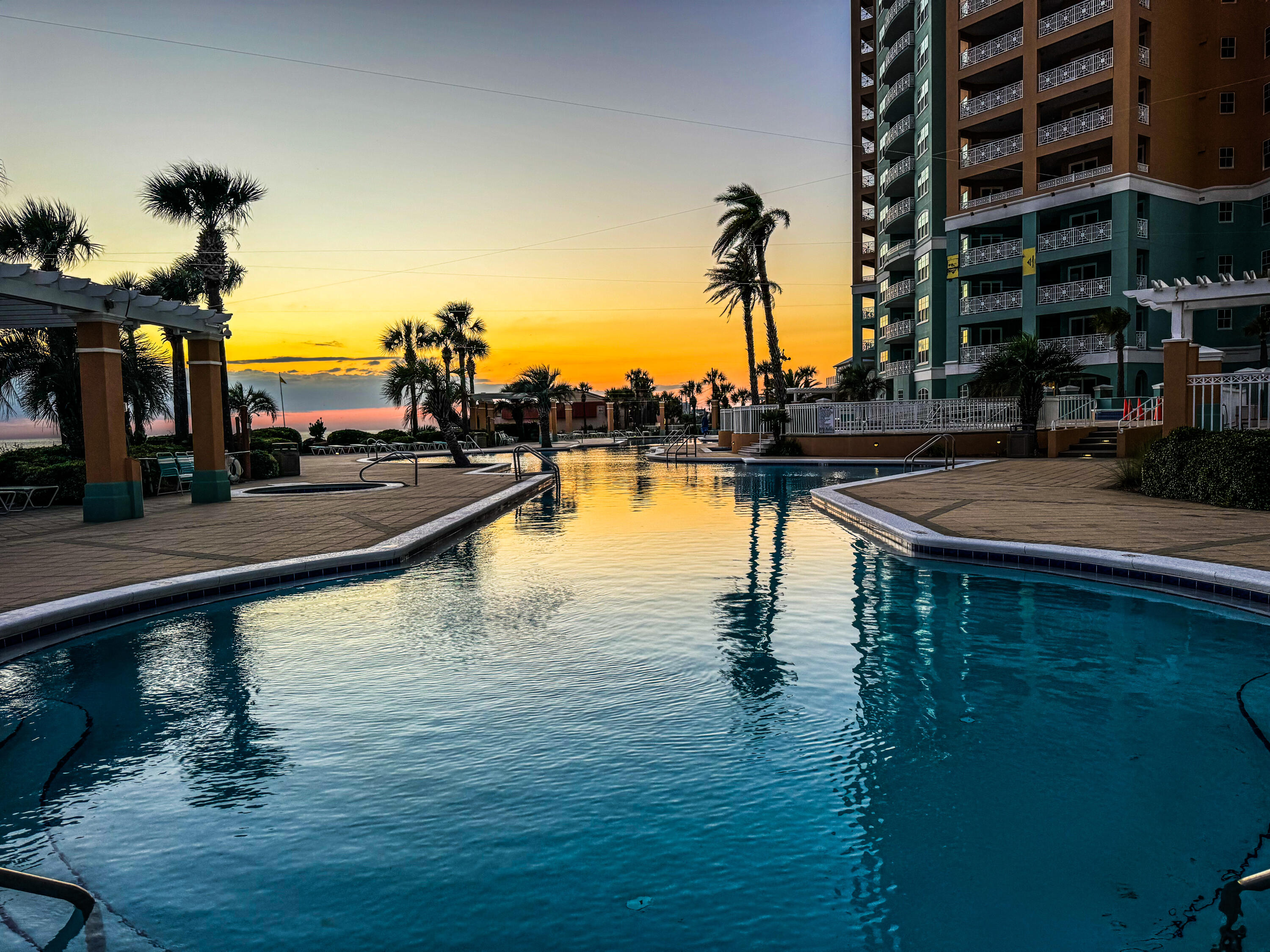 7505 Thomas Drive Panama City Beach FL 32408