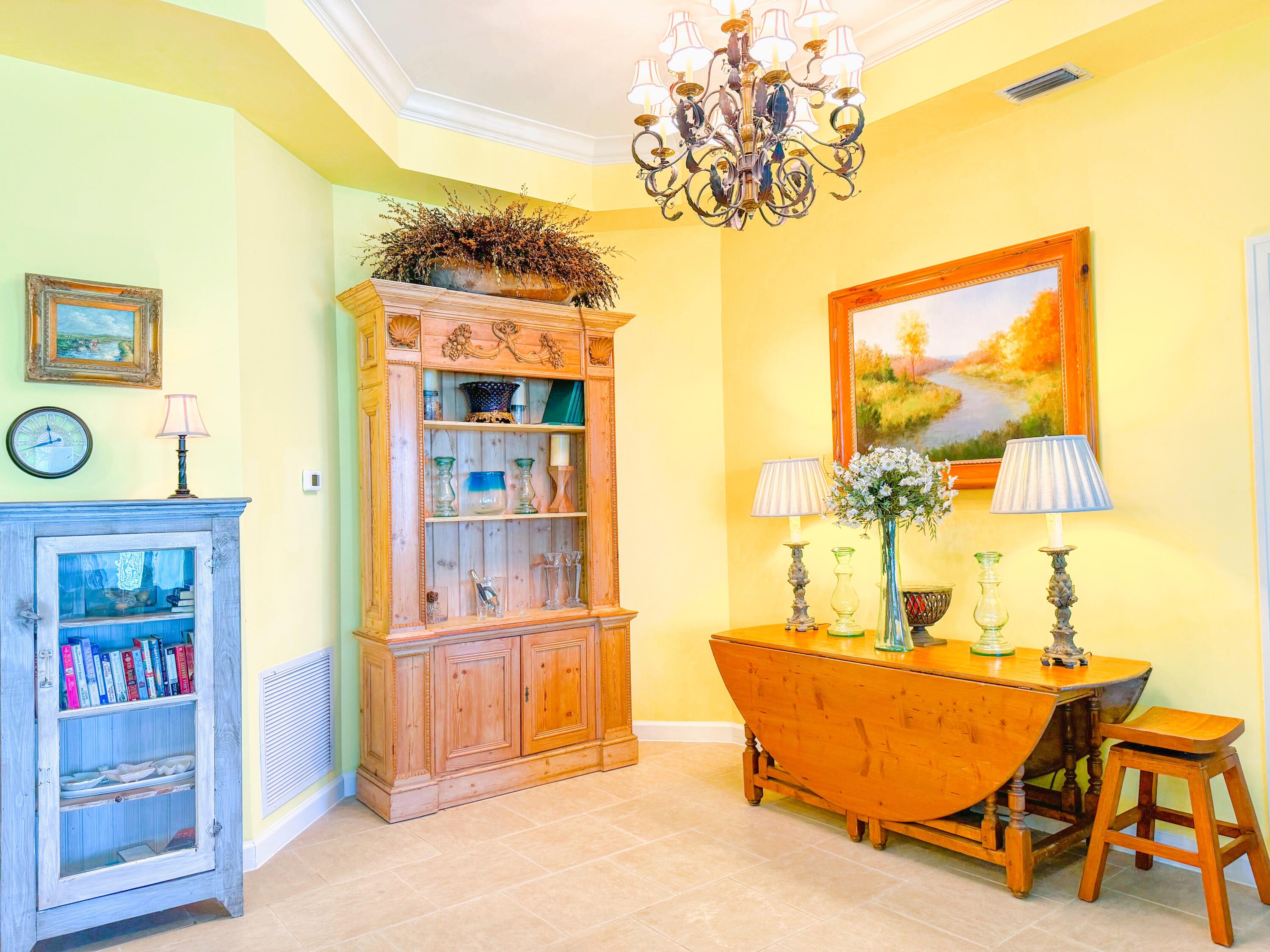 7505 Thomas Drive Panama City Beach FL 32408
