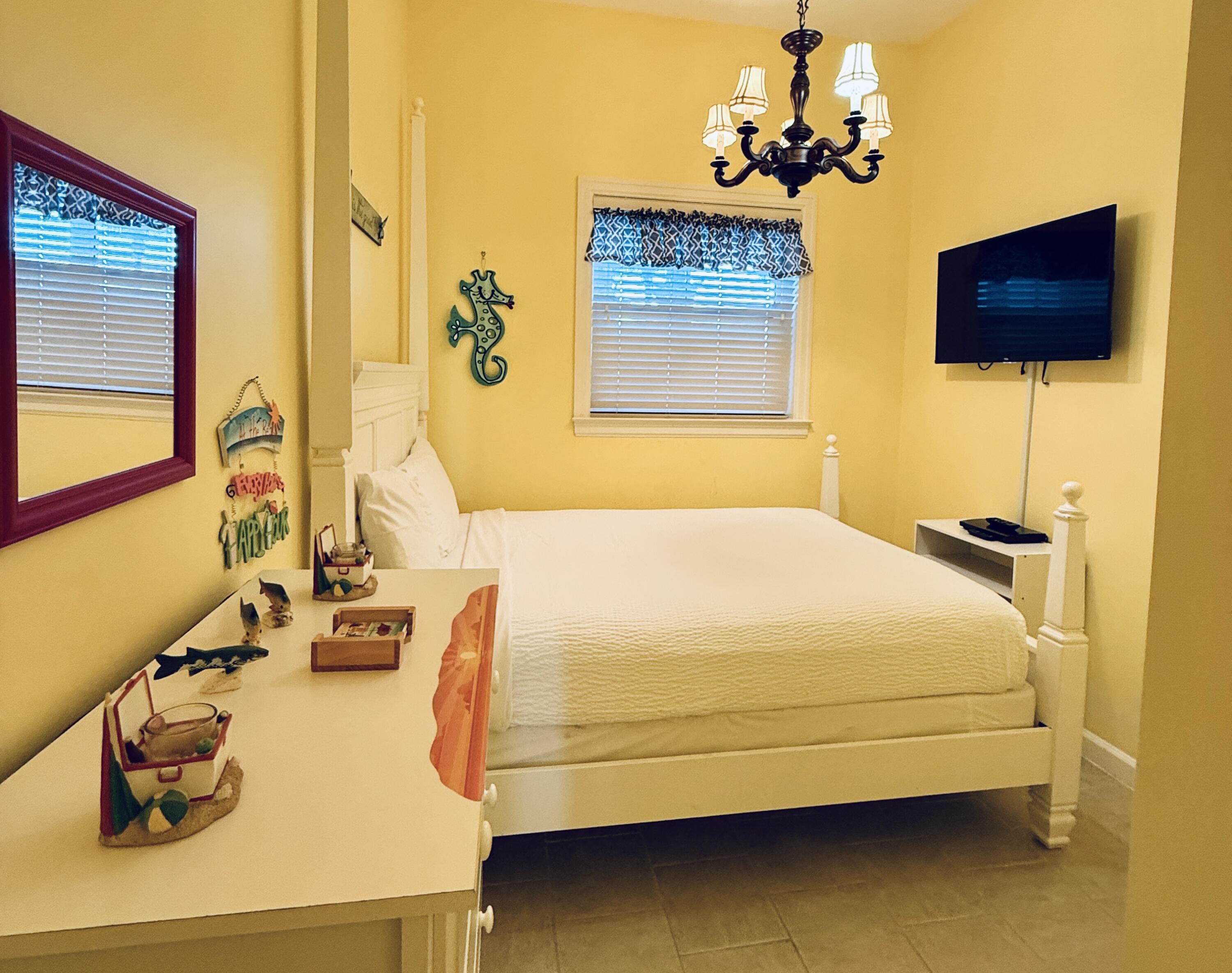 7505 Thomas Drive Panama City Beach FL 32408
