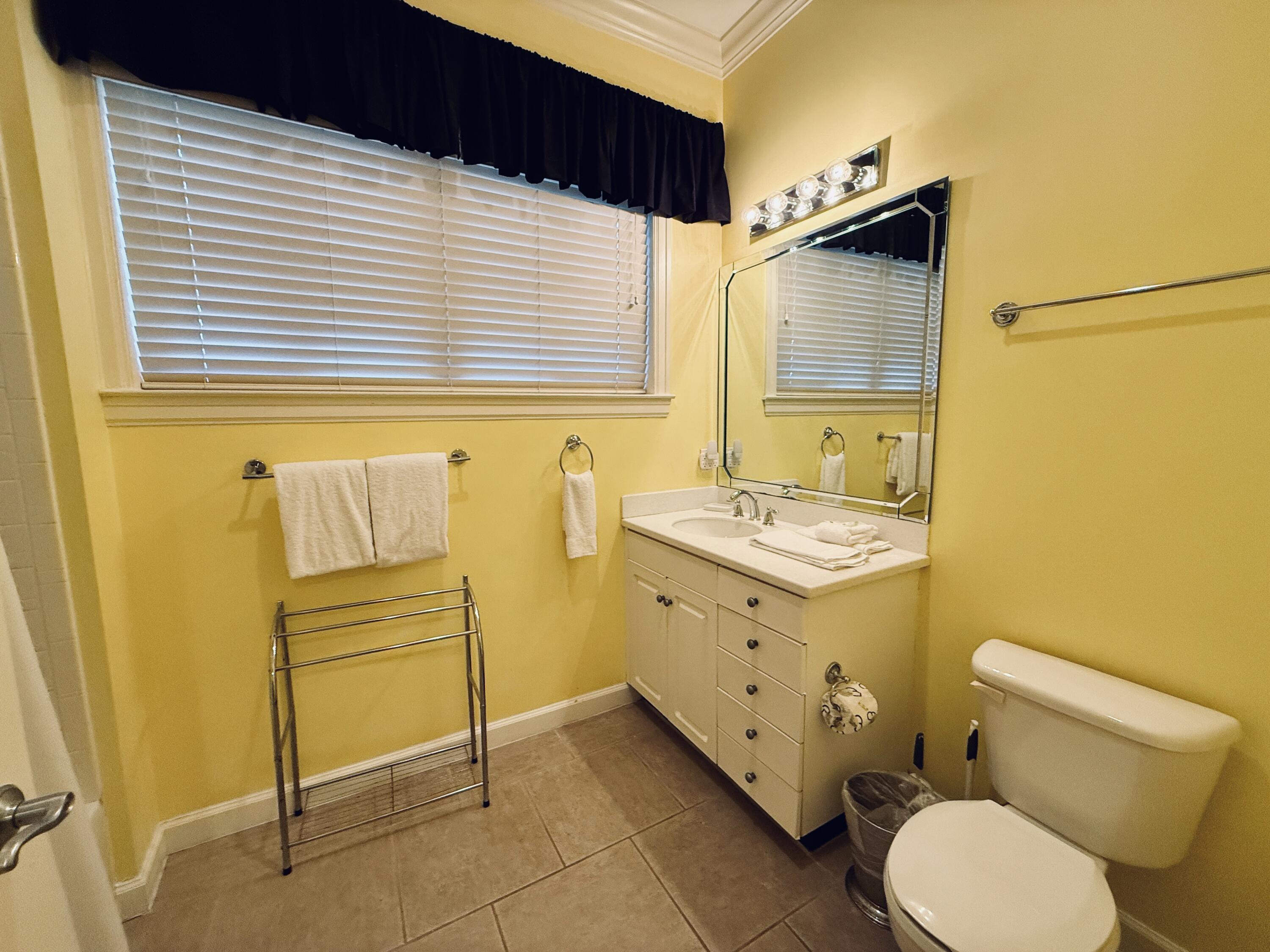 7505 Thomas Drive Panama City Beach FL 32408