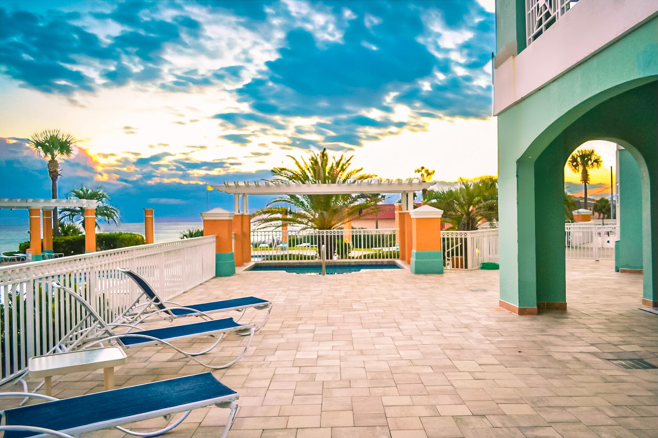 7505 Thomas Drive Panama City Beach FL 32408
