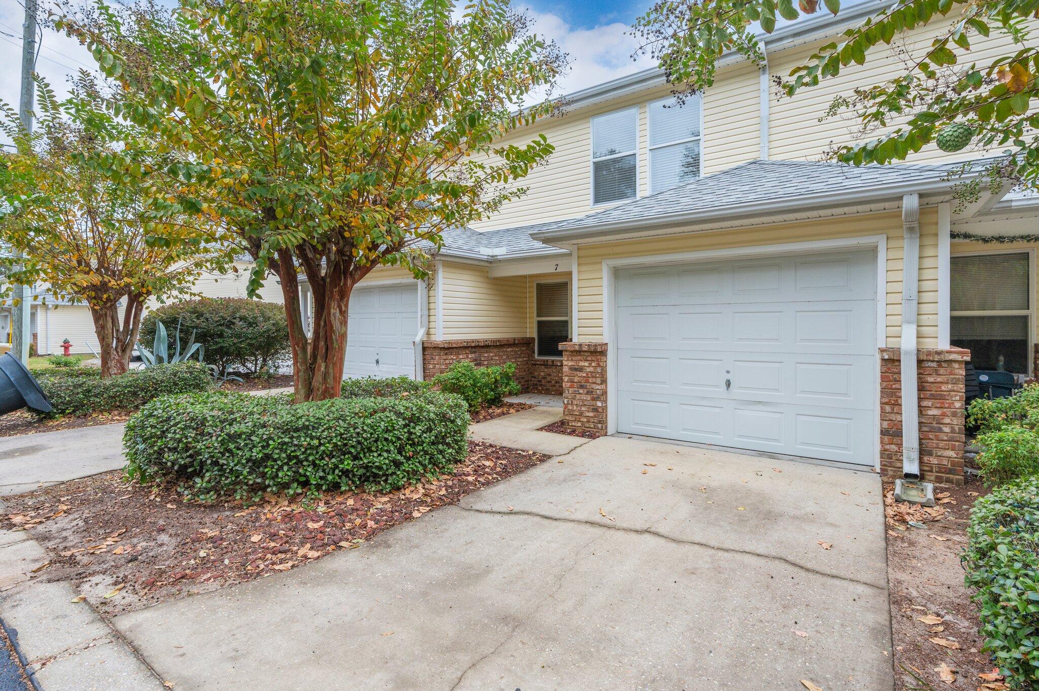 17 SE Shell Avenue Fort Walton Beach FL 32548