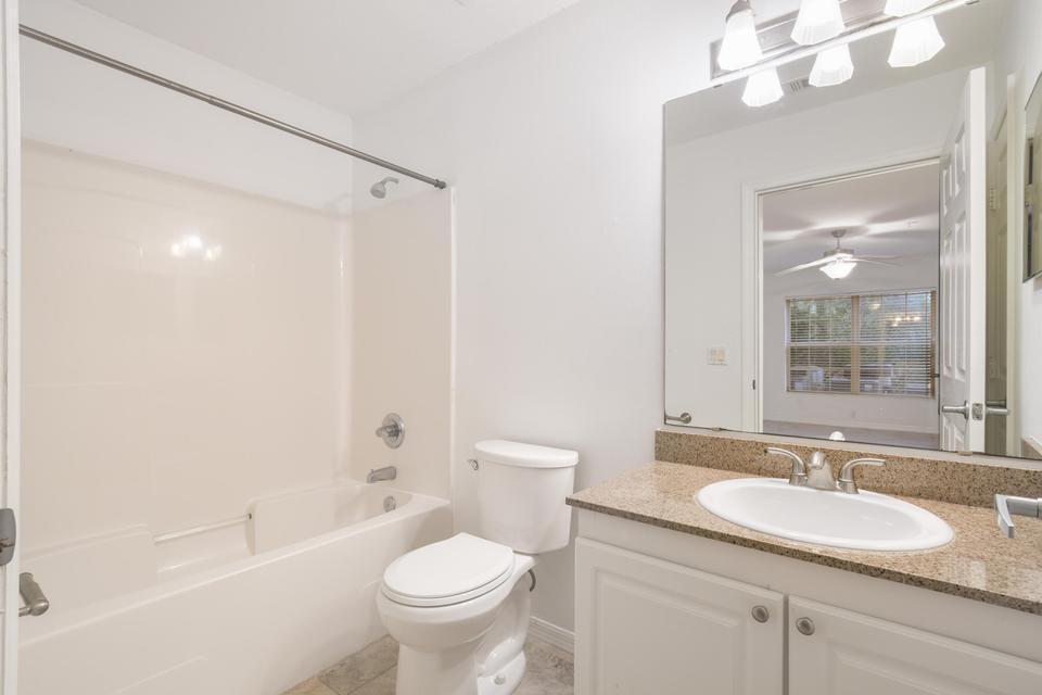 4276 Calinda Lane Niceville FL 32578