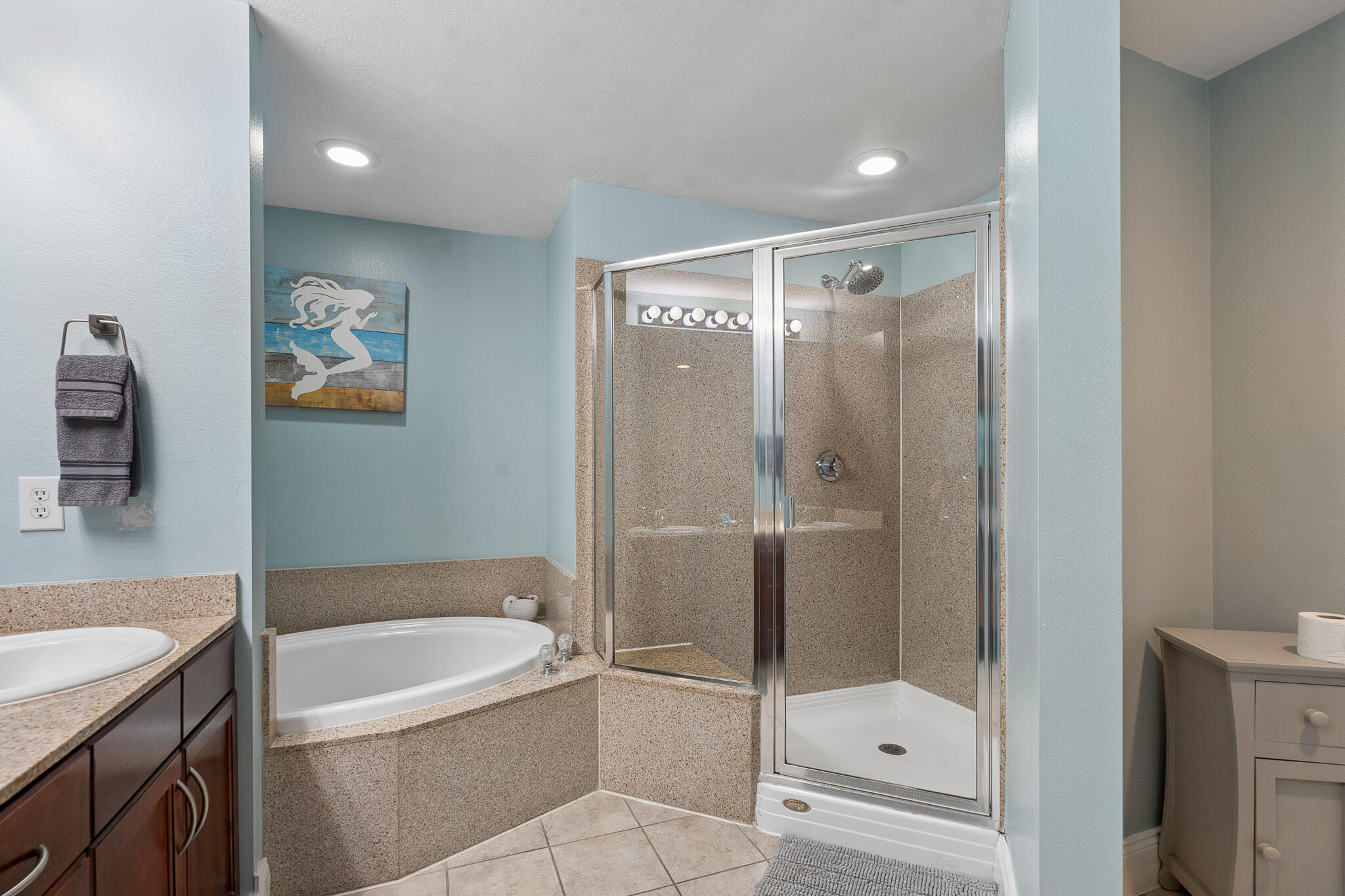 9902 S Thomas Drive Panama City Beach FL 32408