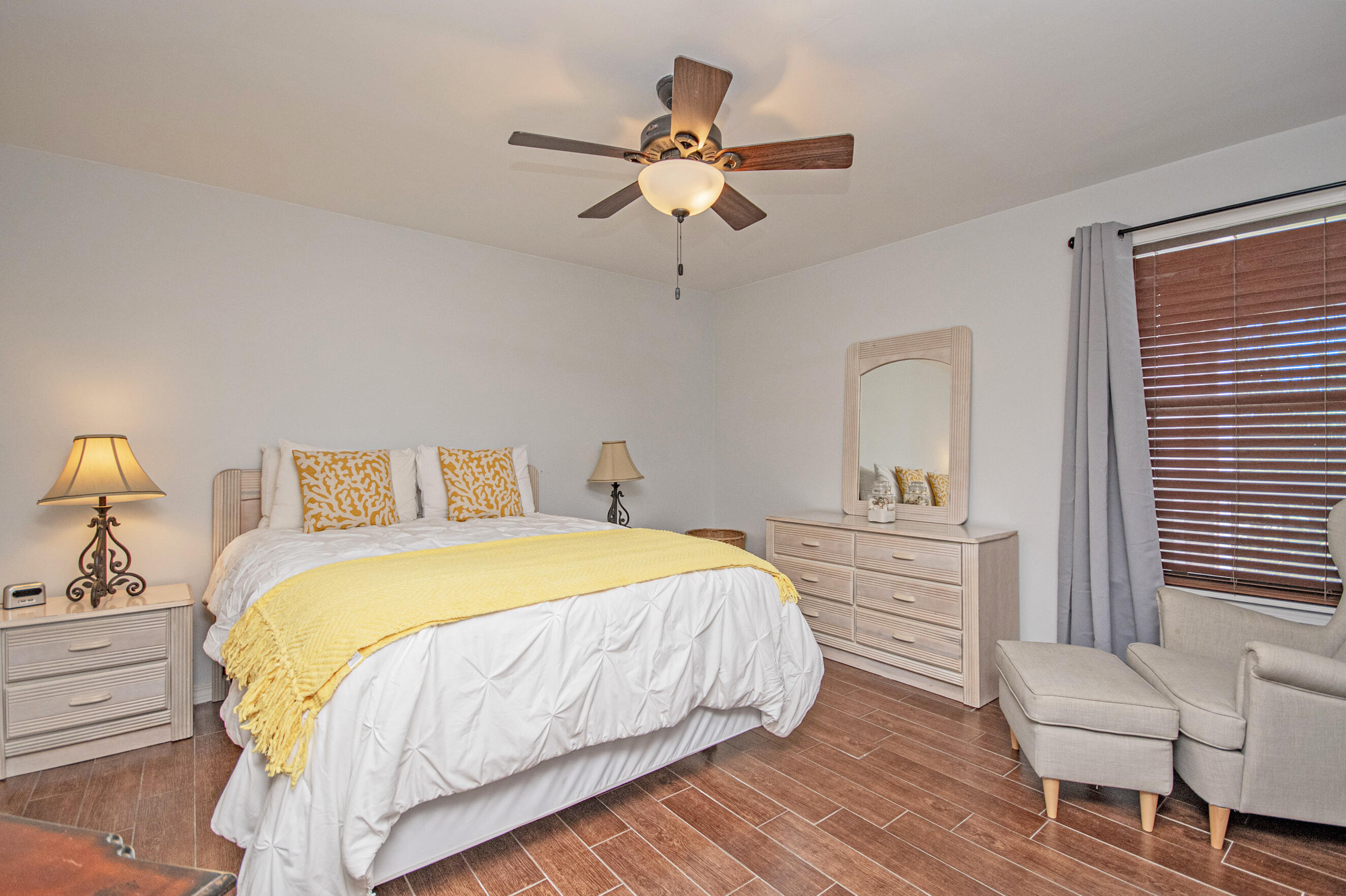 8730 Thomas Drive Panama City Beach FL 32408