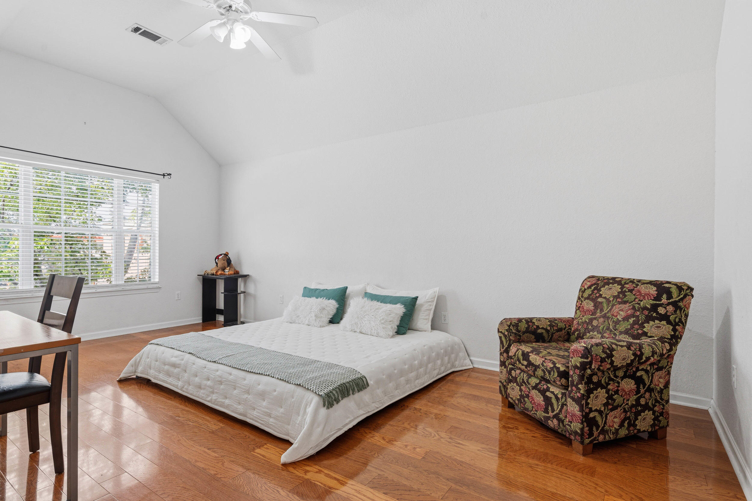 100 Farrah Avenue Niceville FL 32578