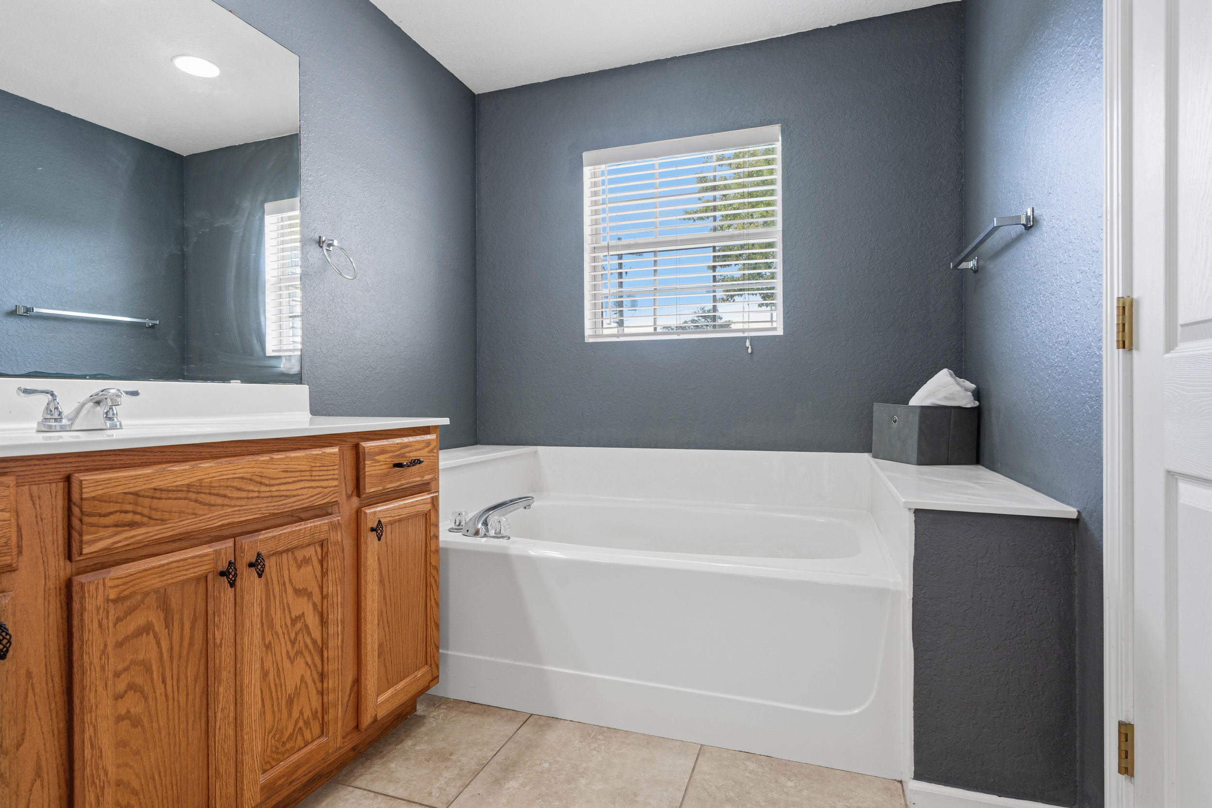 100 Farrah Avenue Niceville FL 32578