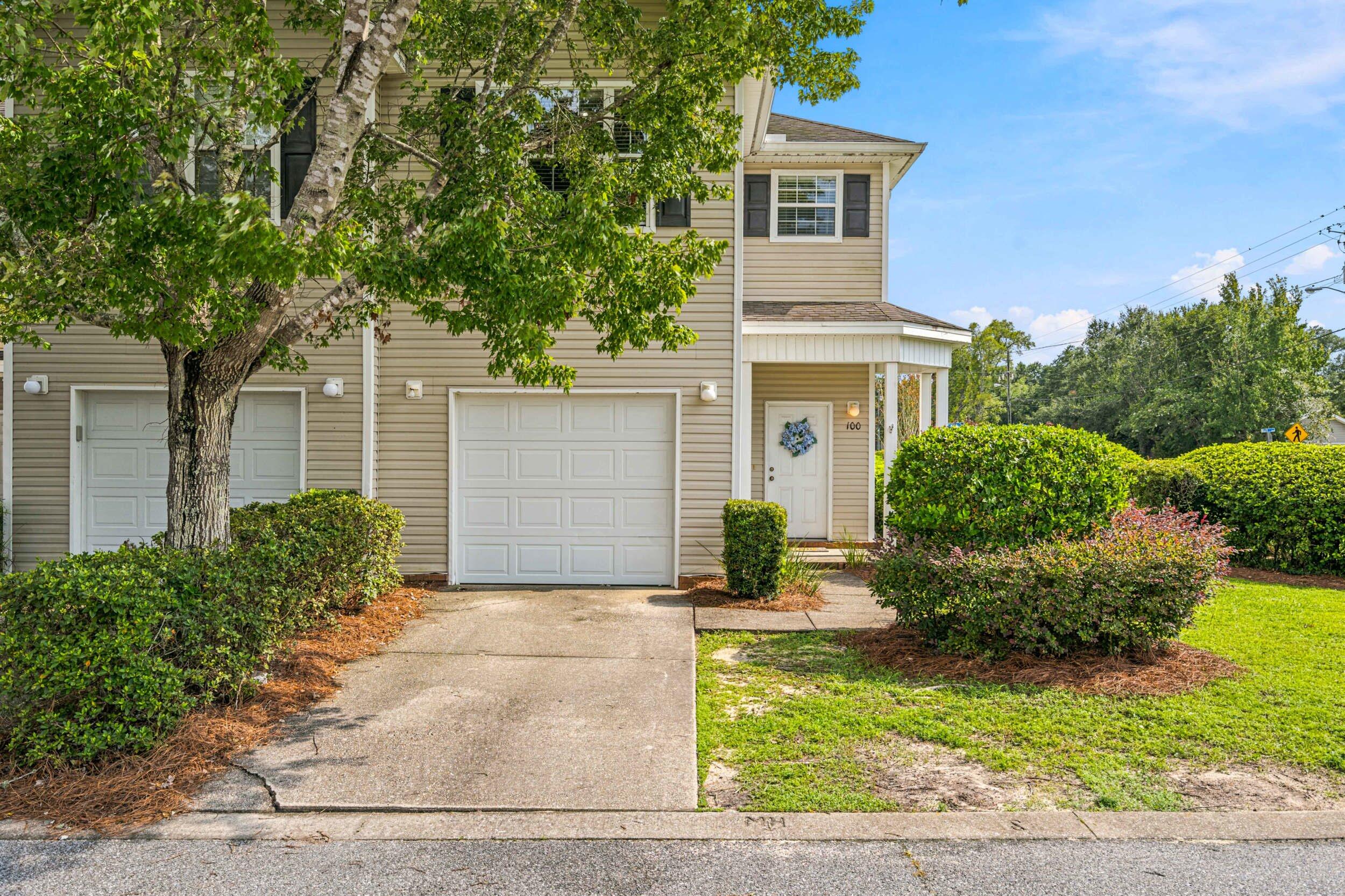 100 Farrah Avenue Niceville FL 32578