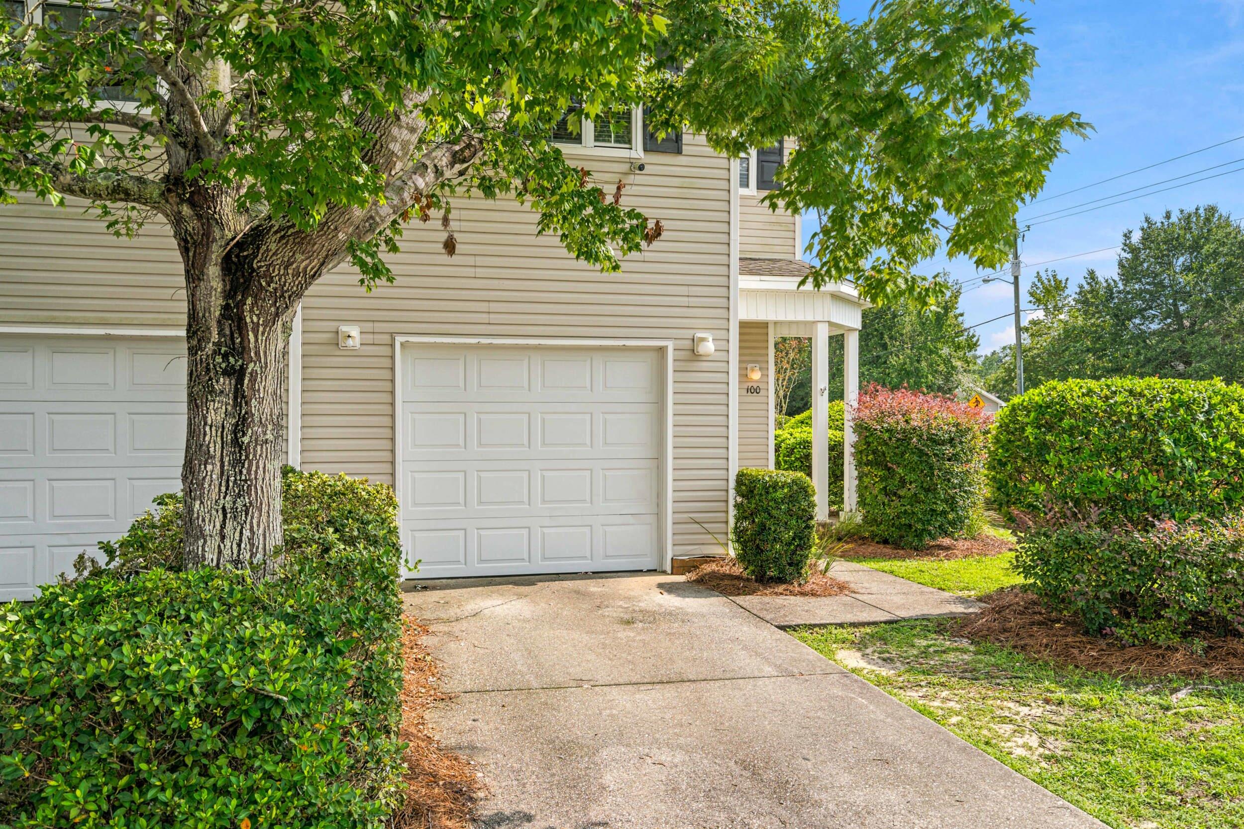 100 Farrah Avenue Niceville FL 32578