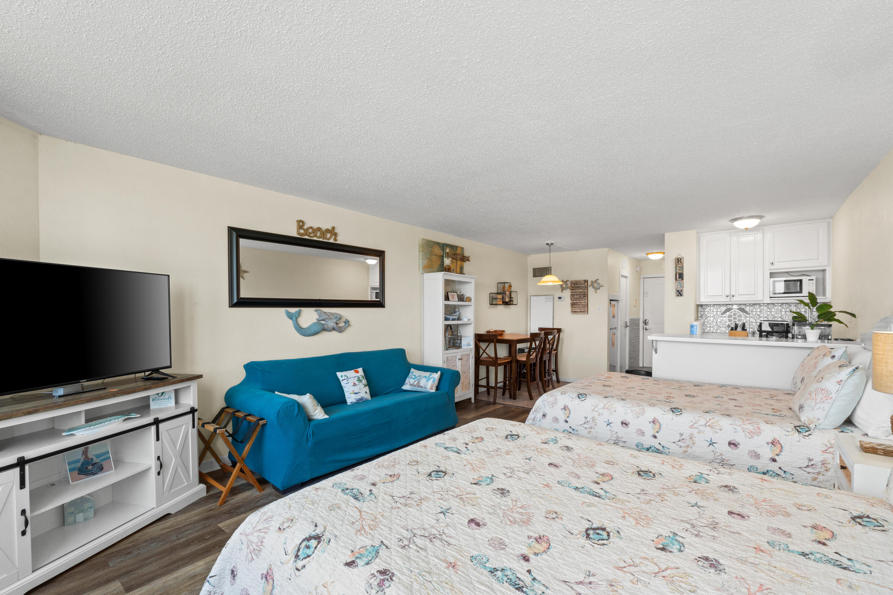 8817 S Thomas Drive Panama City Beach FL 32408
