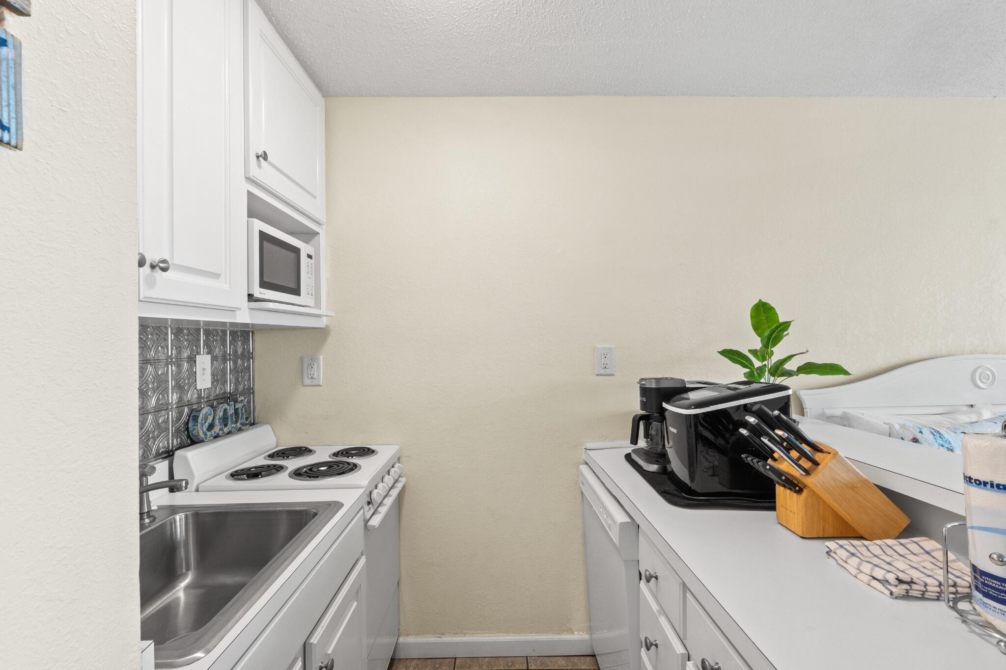 8817 S Thomas Drive Panama City Beach FL 32408