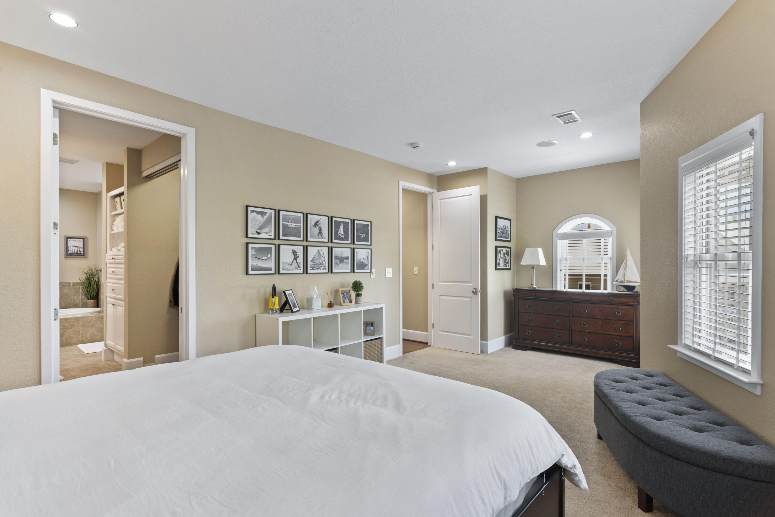 207 W Jackson Street Pensacola FL 32501