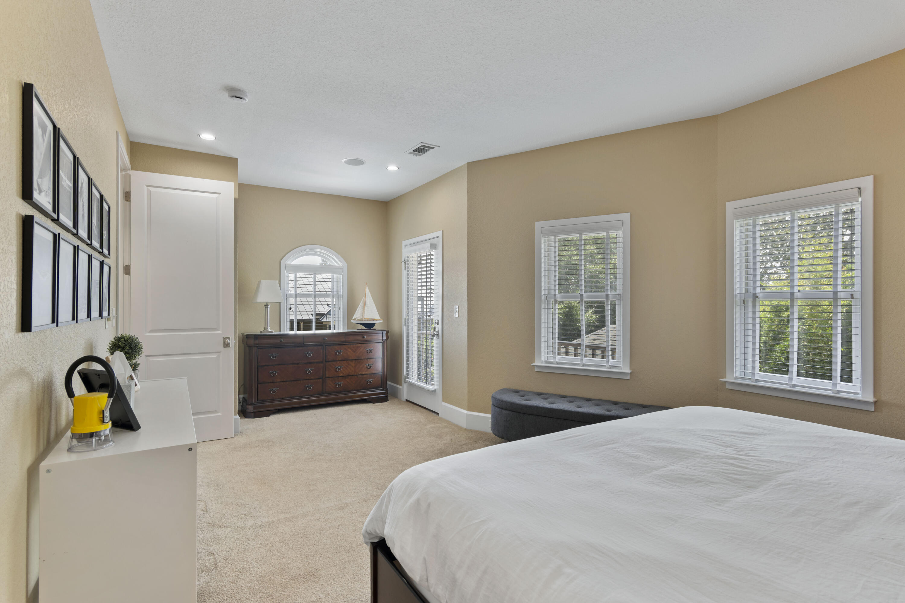 207 W Jackson Street Pensacola FL 32501