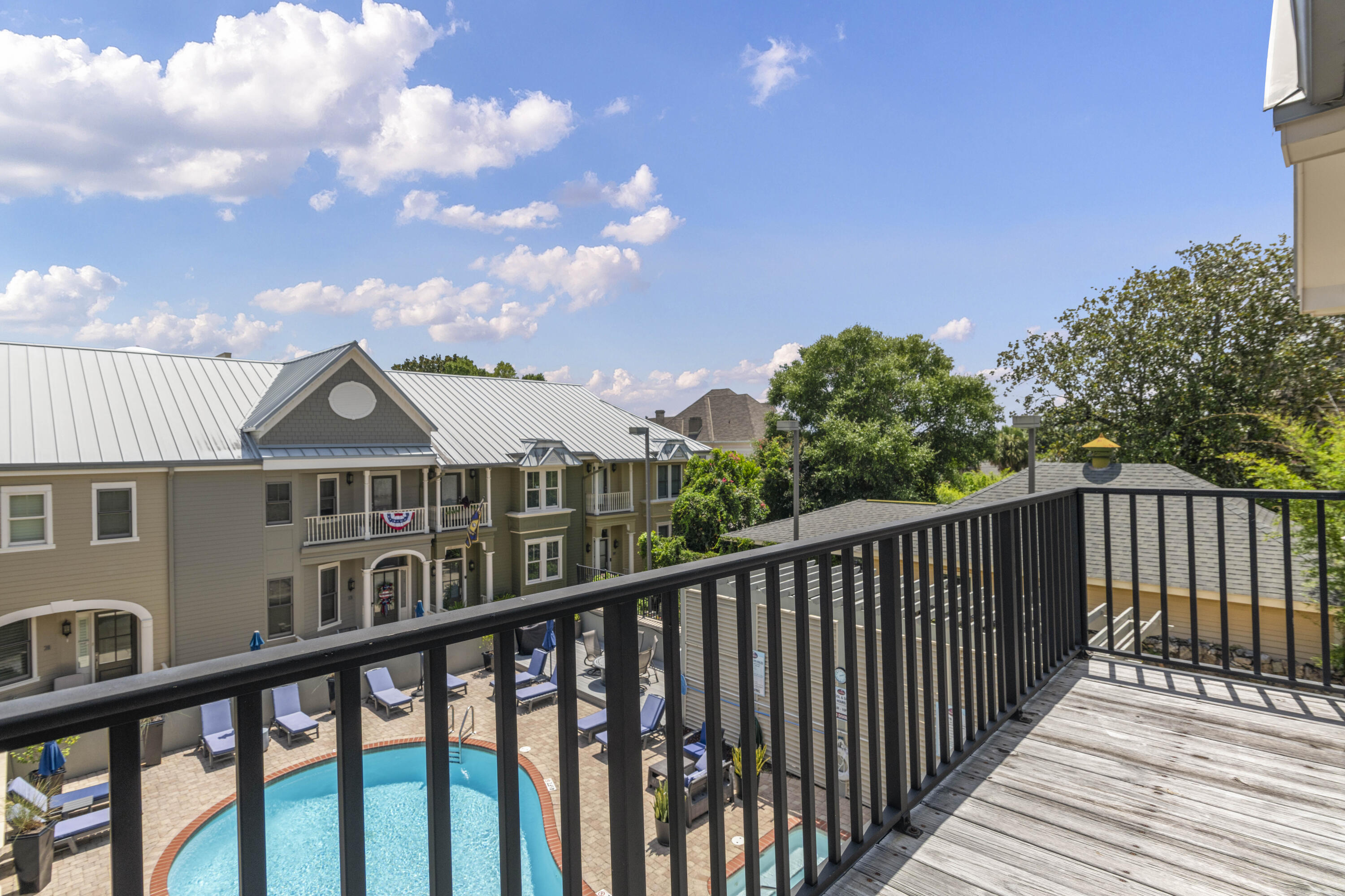 207 W Jackson Street Pensacola FL 32501