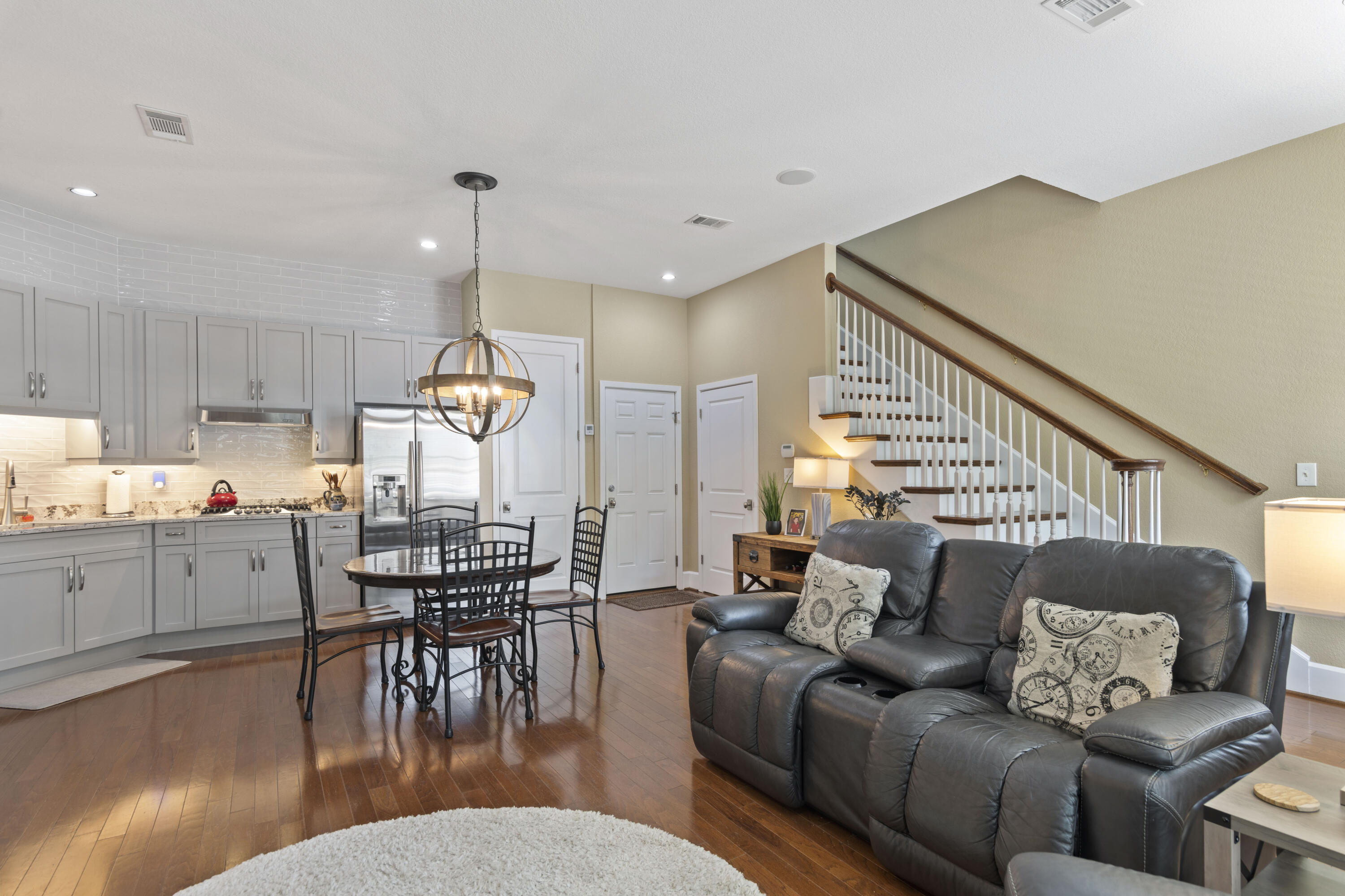 207 W Jackson Street Pensacola FL 32501