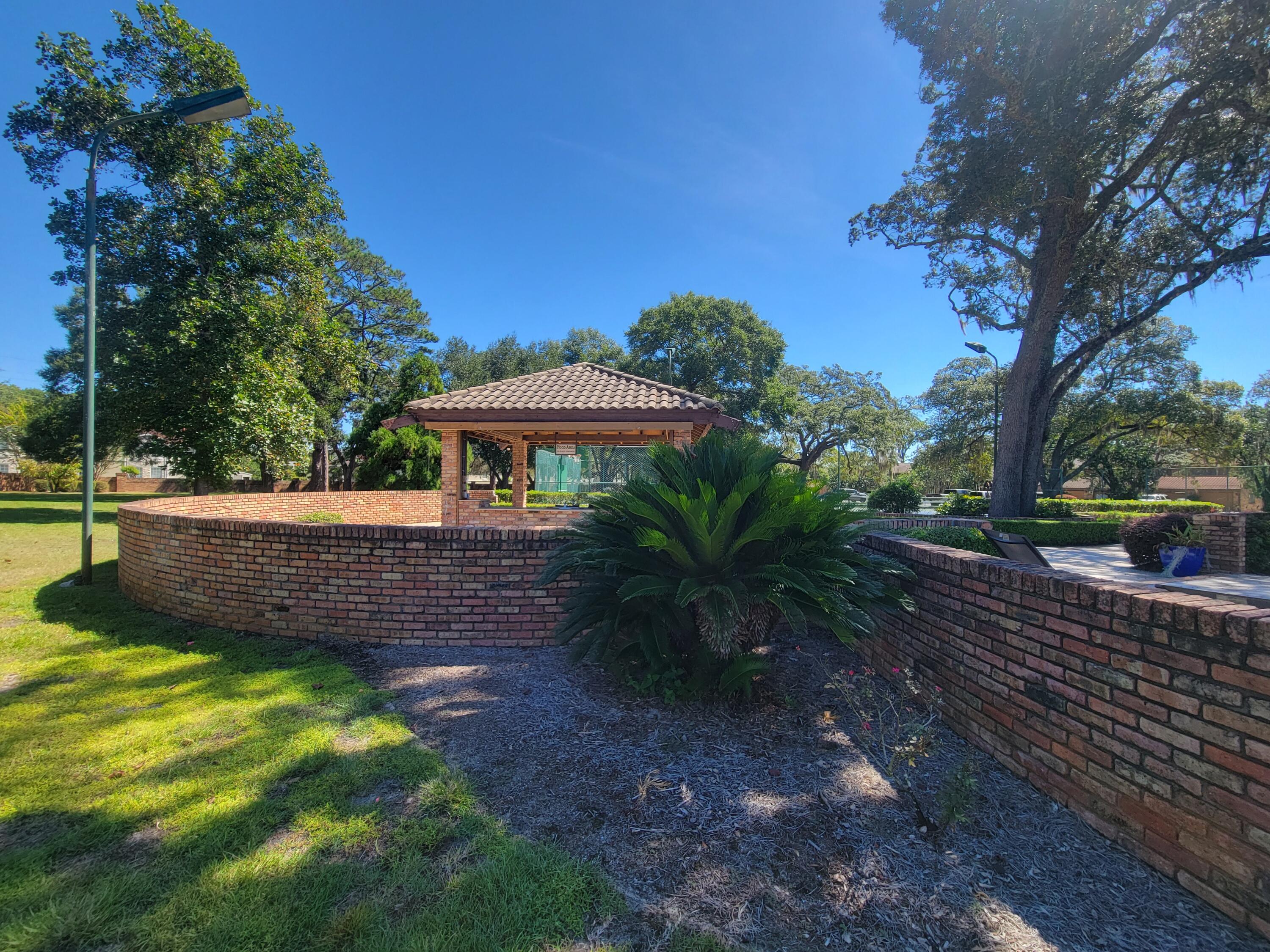 104 Regatta Drive Niceville FL 32578