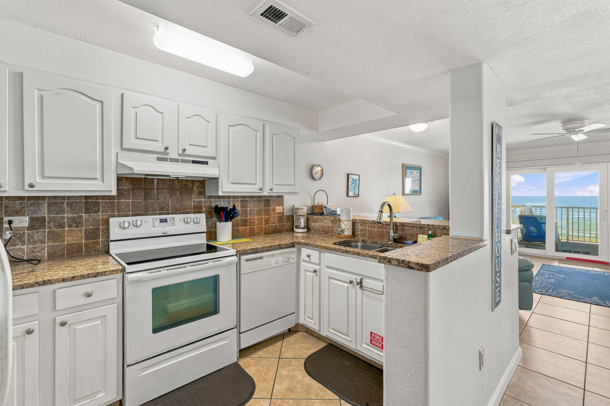 6213 Thomas Drive Panama City Beach FL 32408