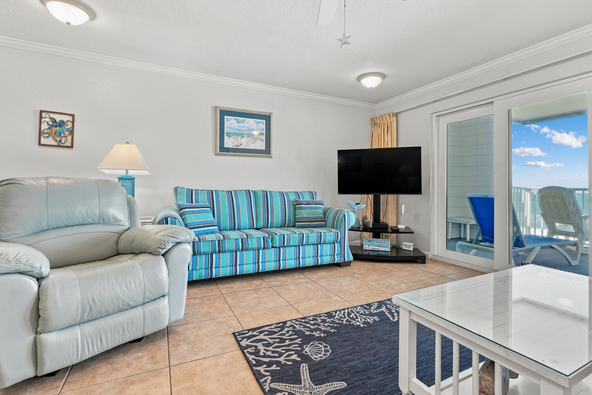 6213 Thomas Drive Panama City Beach FL 32408
