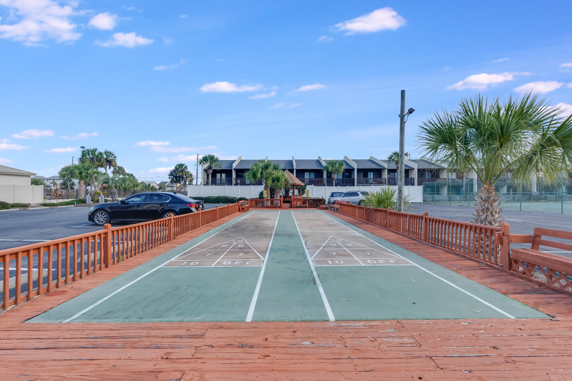 6213 Thomas Drive Panama City Beach FL 32408