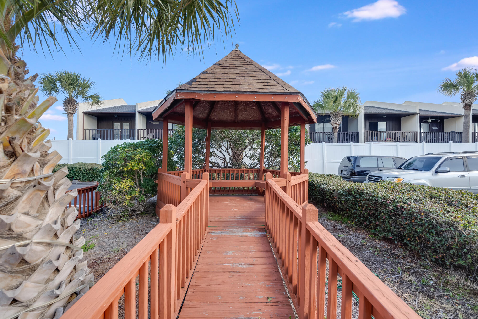 6213 Thomas Drive Panama City Beach FL 32408
