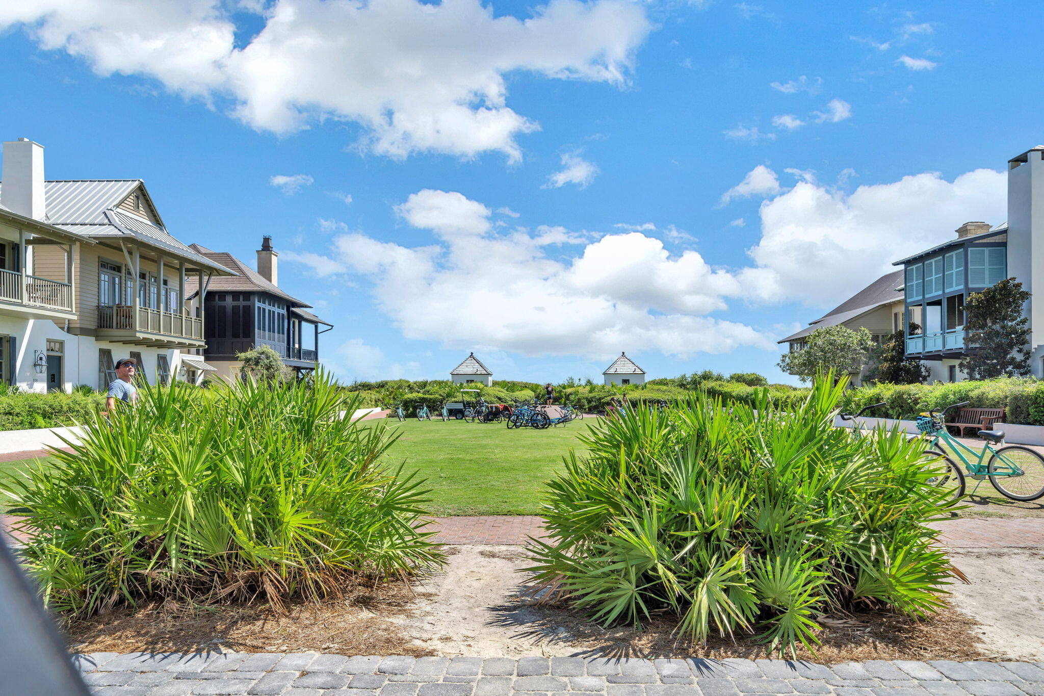 82 S Barrett Square Inlet Beach FL 32461