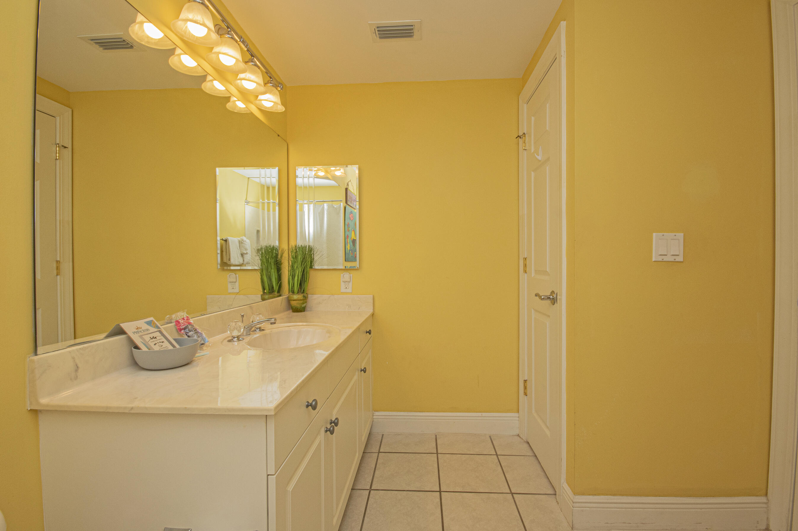 6415 Thomas Drive Panama City Beach FL 32408