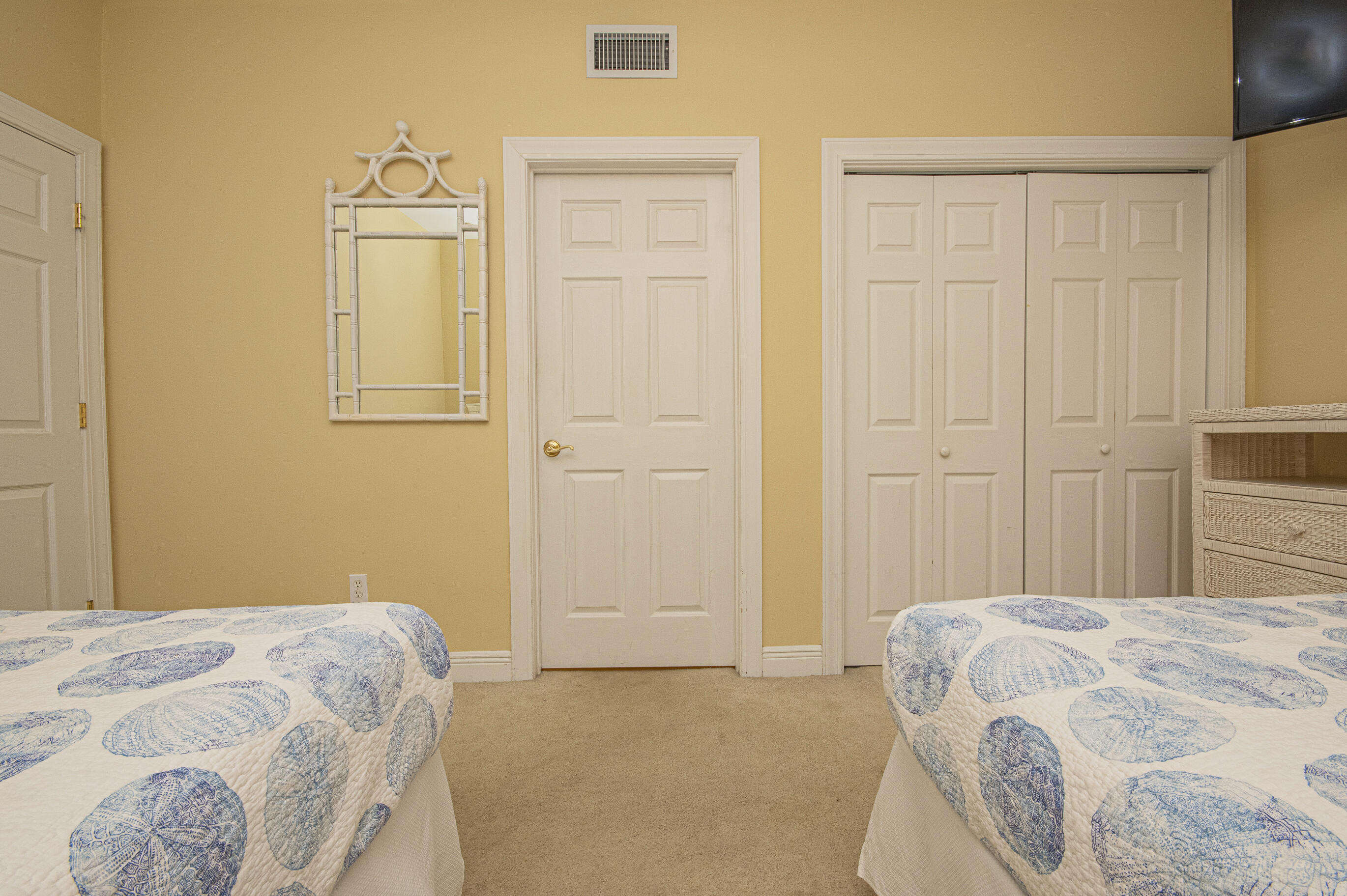 6415 Thomas Drive Panama City Beach FL 32408