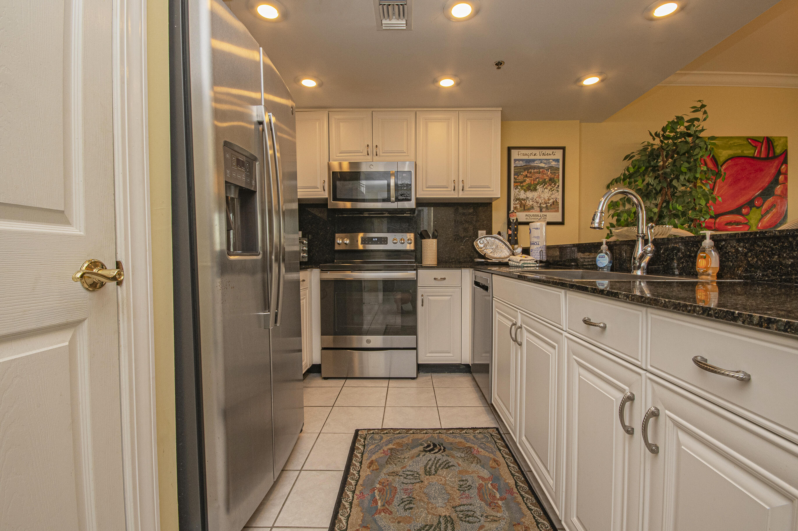 6415 Thomas Drive Panama City Beach FL 32408