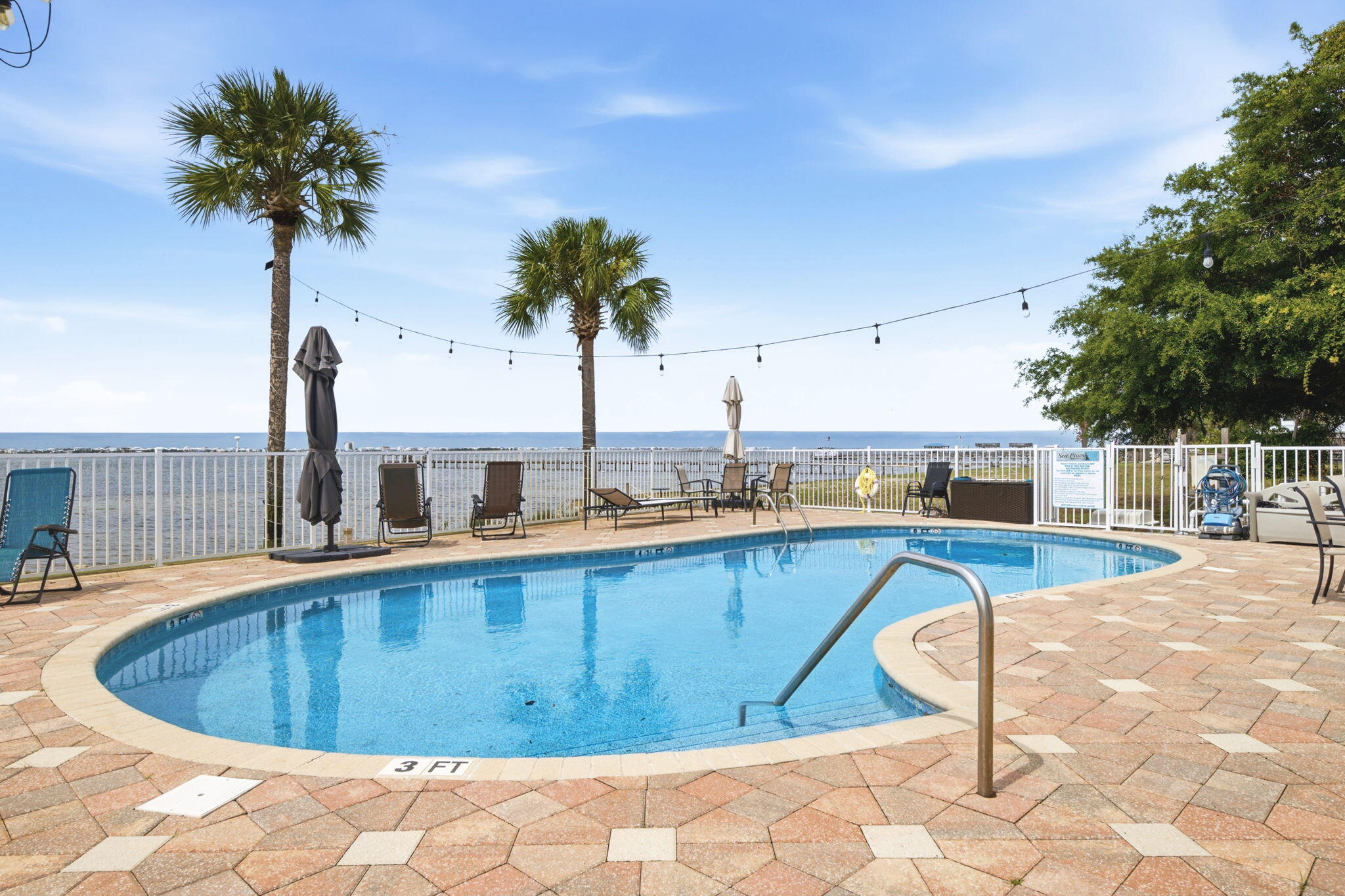 1818 Sea Pines Lane Navarre FL 32566