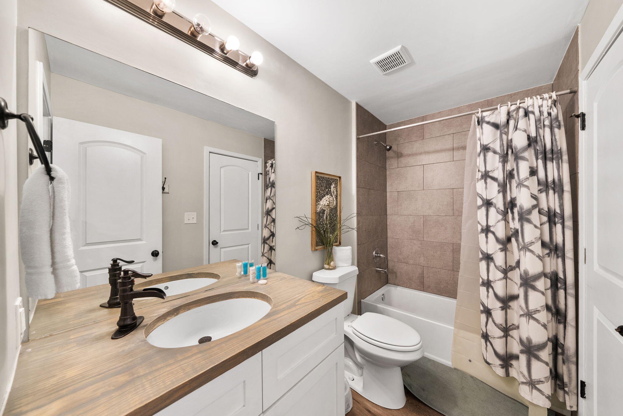 520 N Richard Jackson Boulevard Panama City Beach FL 32407