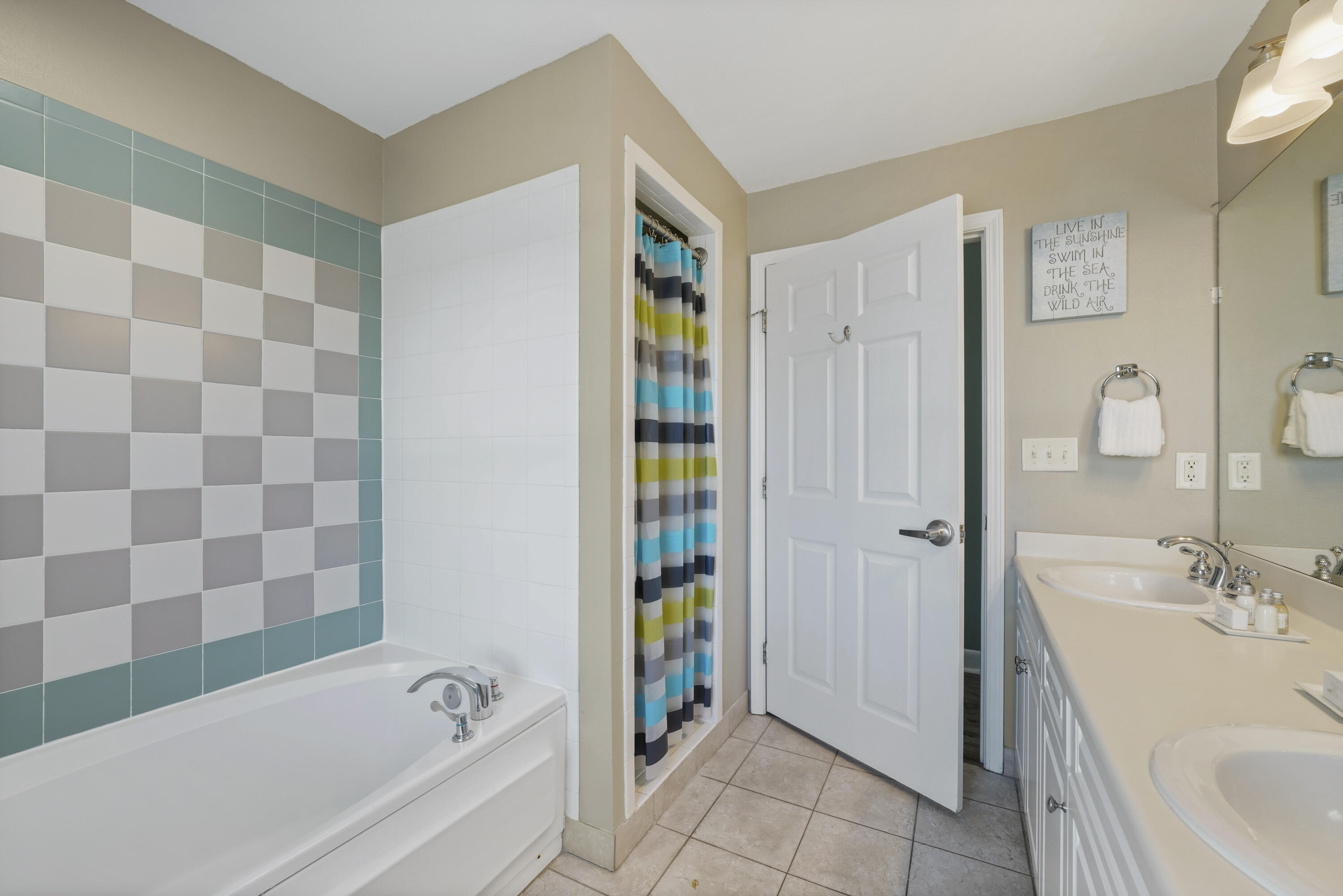 37 Town Center Loop Santa Rosa Beach FL 32459