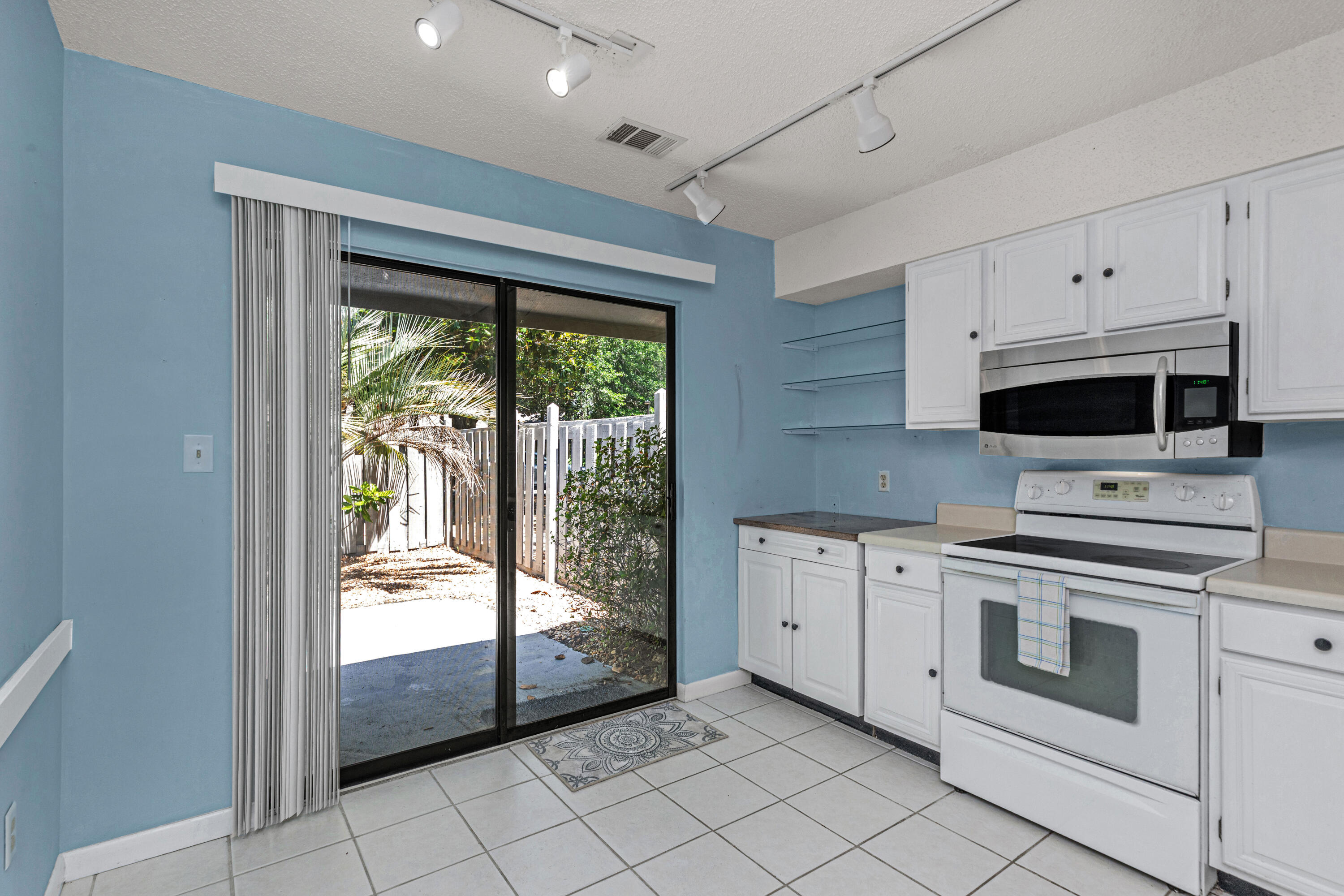 1000 Bay Drive Niceville FL 32578