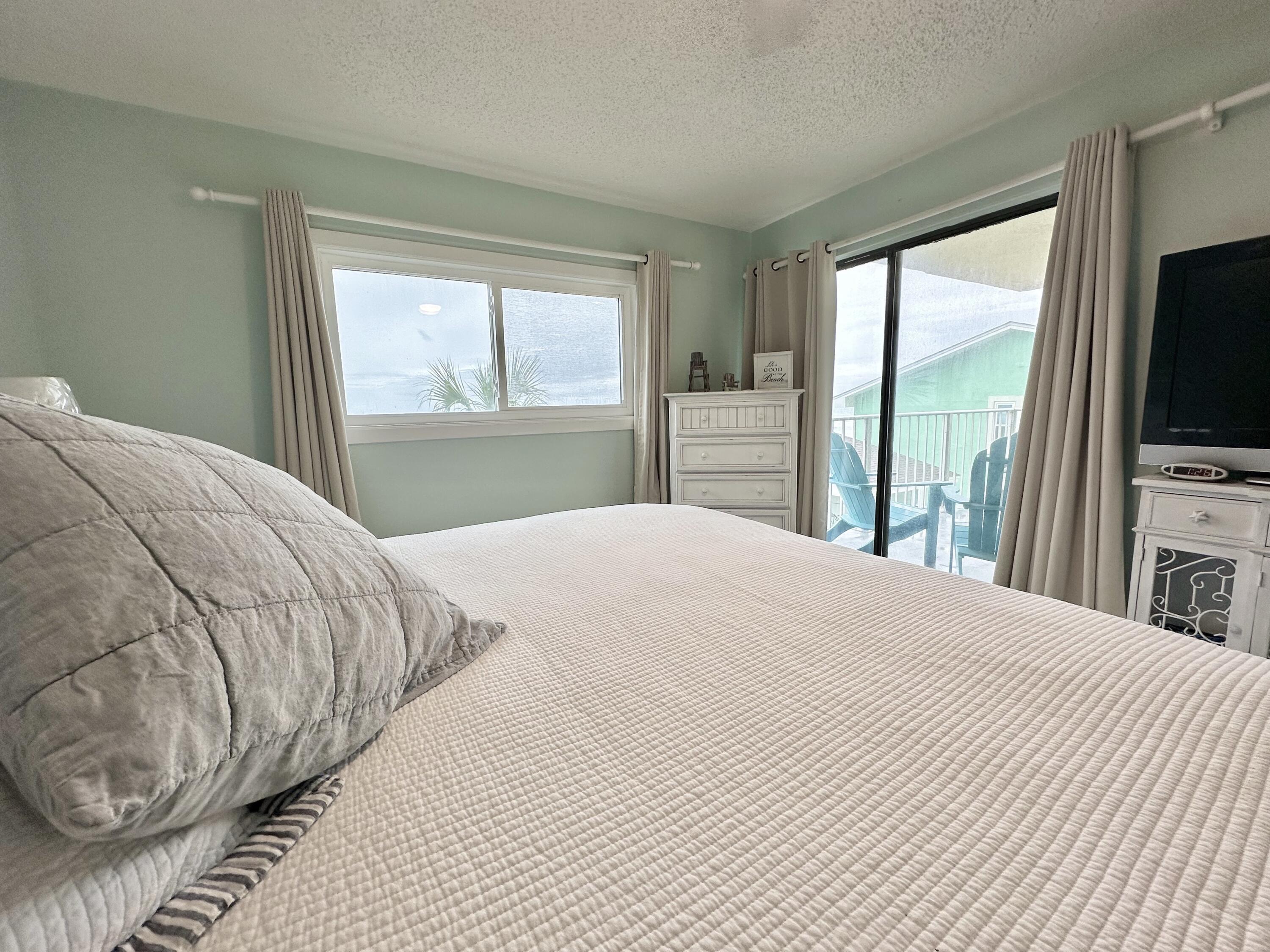 5801 Thomas Drive Panama City Beach FL 32408
